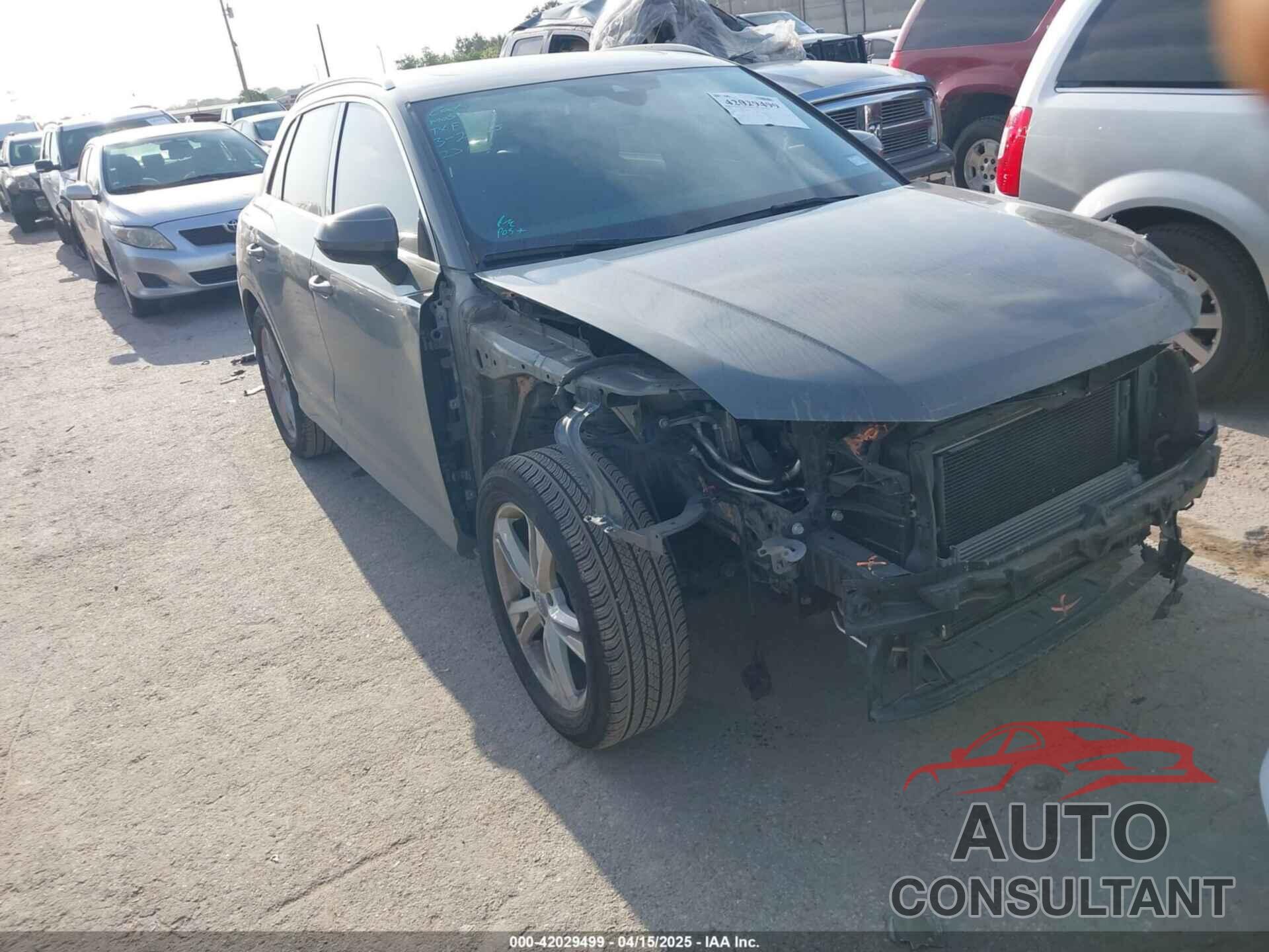 AUDI Q3 2020 - WA1DECF31L1015427
