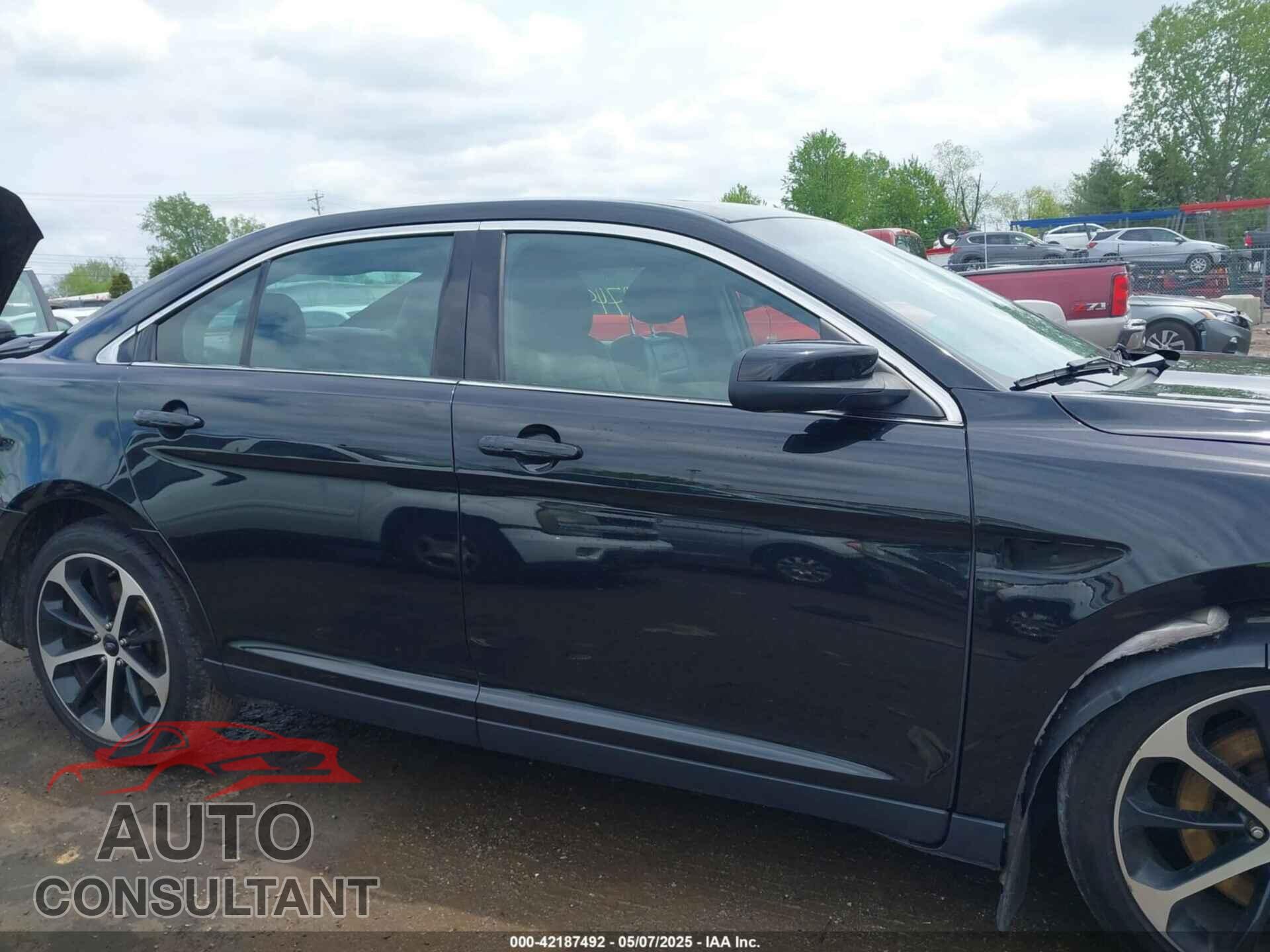 FORD TAURUS 2016 - 1FAHP2J86GG119225