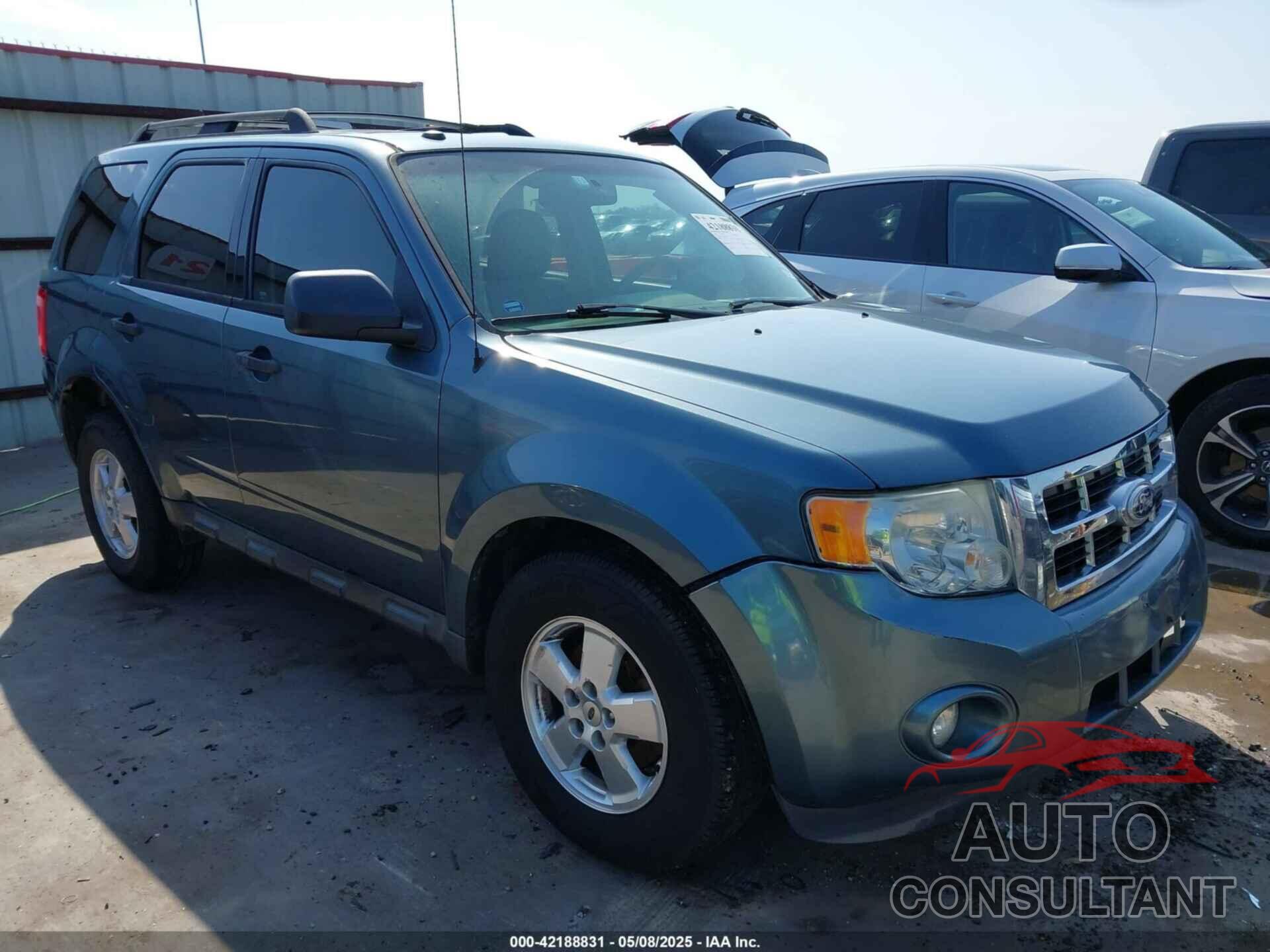FORD ESCAPE 2010 - 1FMCU0D76AKC27400