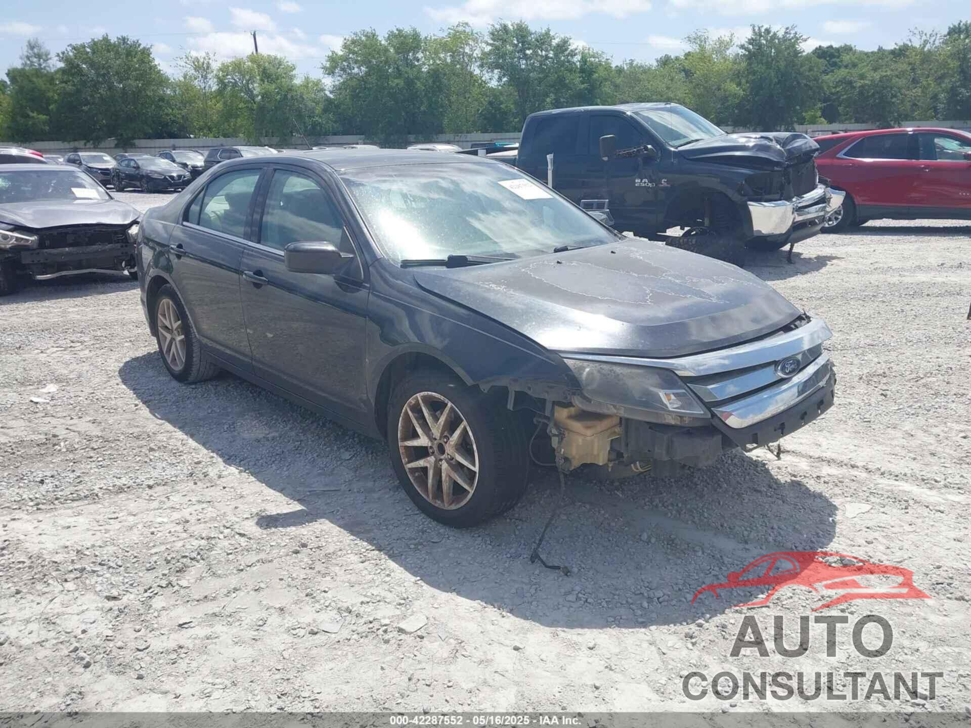 FORD FUSION 2010 - 3FAHP0JG5AR272982