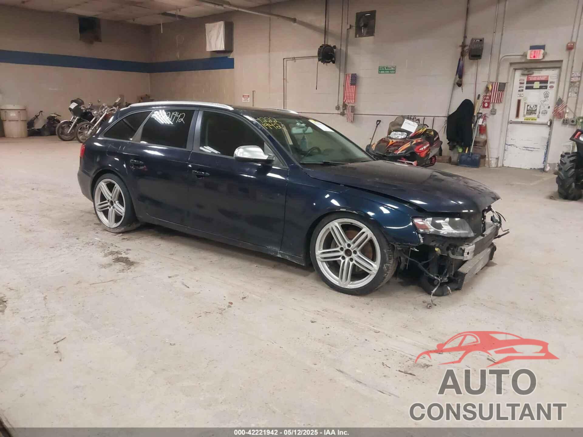 AUDI A4 2010 - WAUSFAFL8AA037109