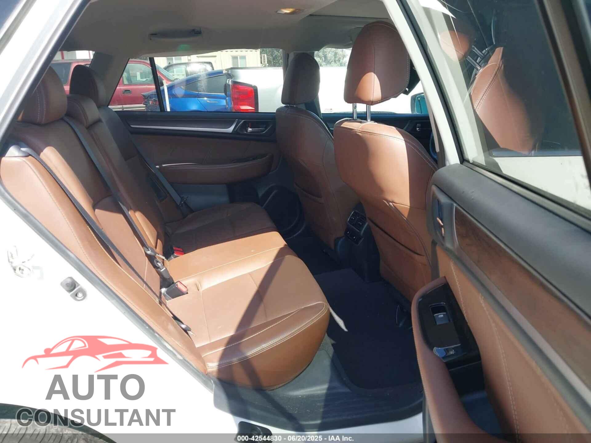SUBARU OUTBACK 2017 - 4S4BSETC8H3318802