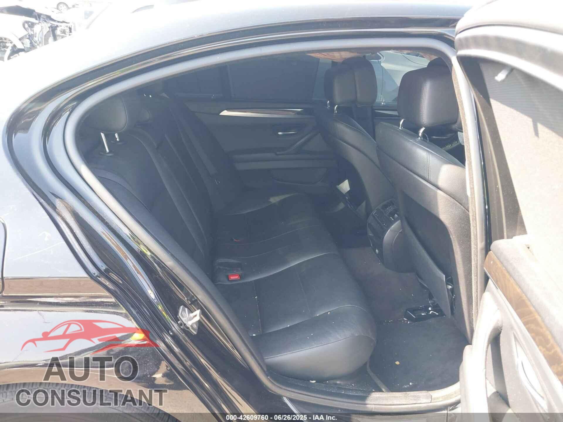BMW 528I 2012 - WBAXG5C59CDW92199