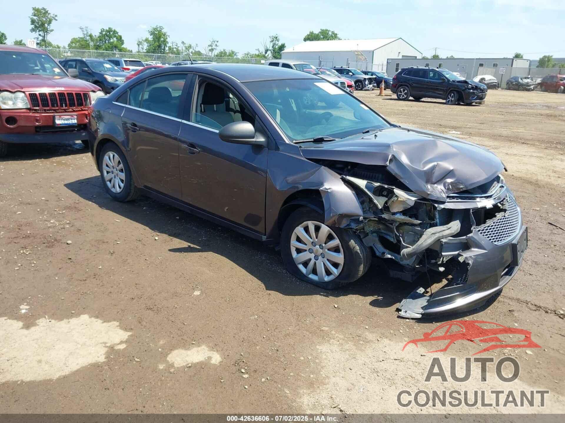CHEVROLET CRUZE 2011 - 1G1PC5SH2B7123579