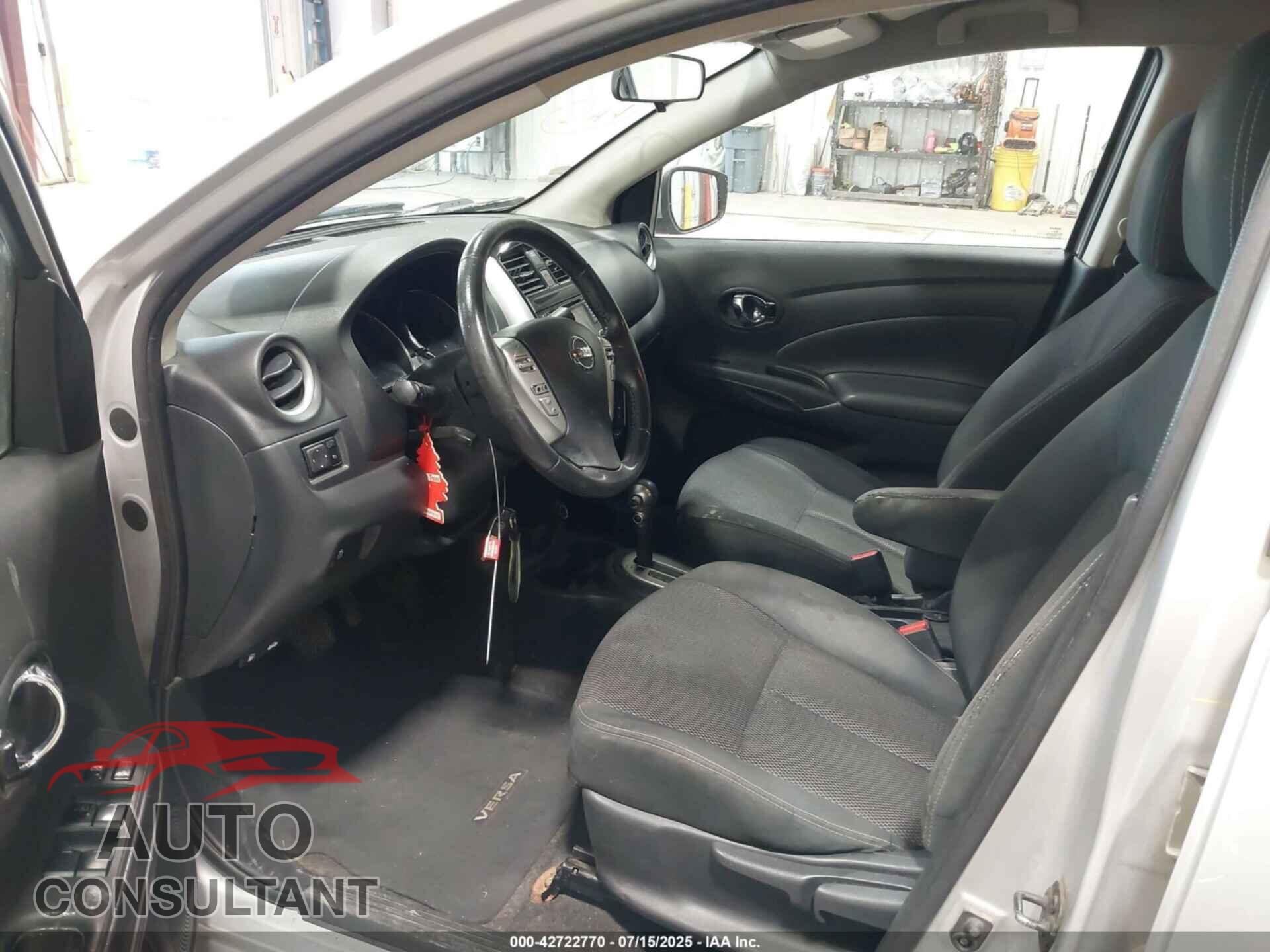 NISSAN VERSA 2017 - 3N1CN7AP3HL827785