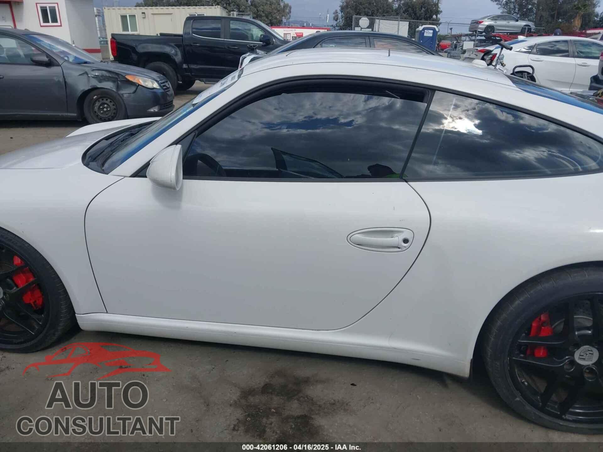 PORSCHE 911 2011 - WP0AB2A96BS720840