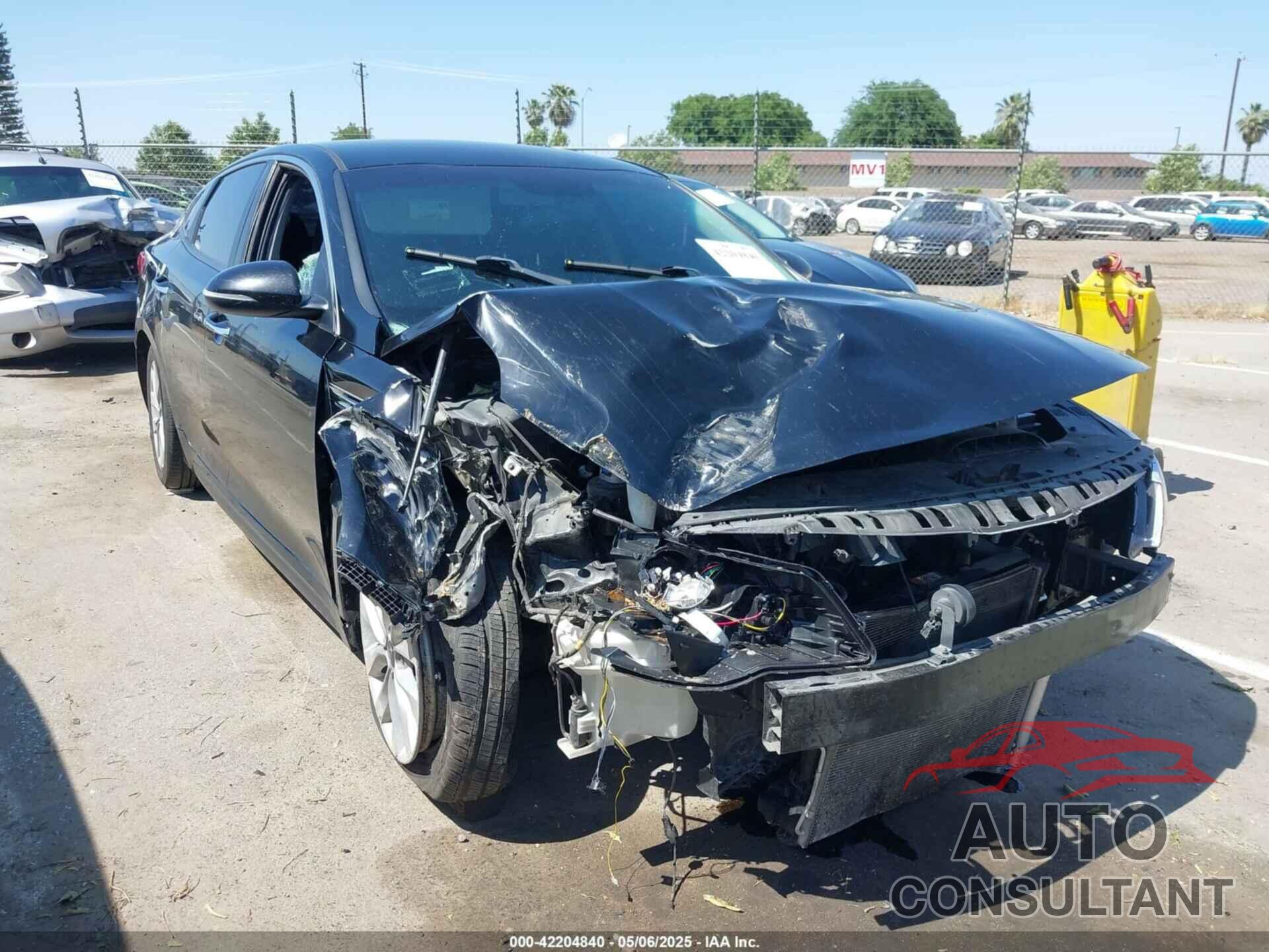 KIA OPTIMA 2018 - 5XXGT4L38JG263243