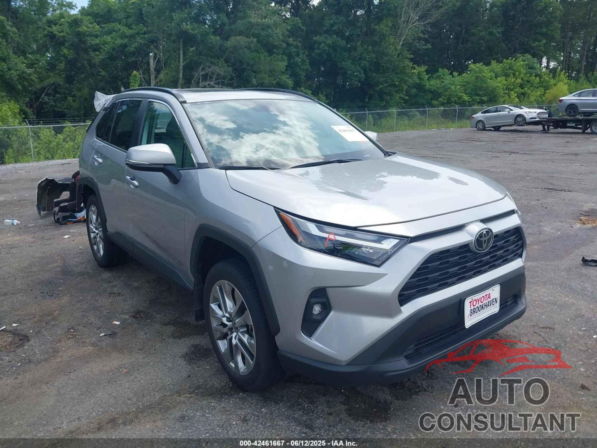 TOYOTA RAV4 2023 - 2T3C1RFV2PC233063