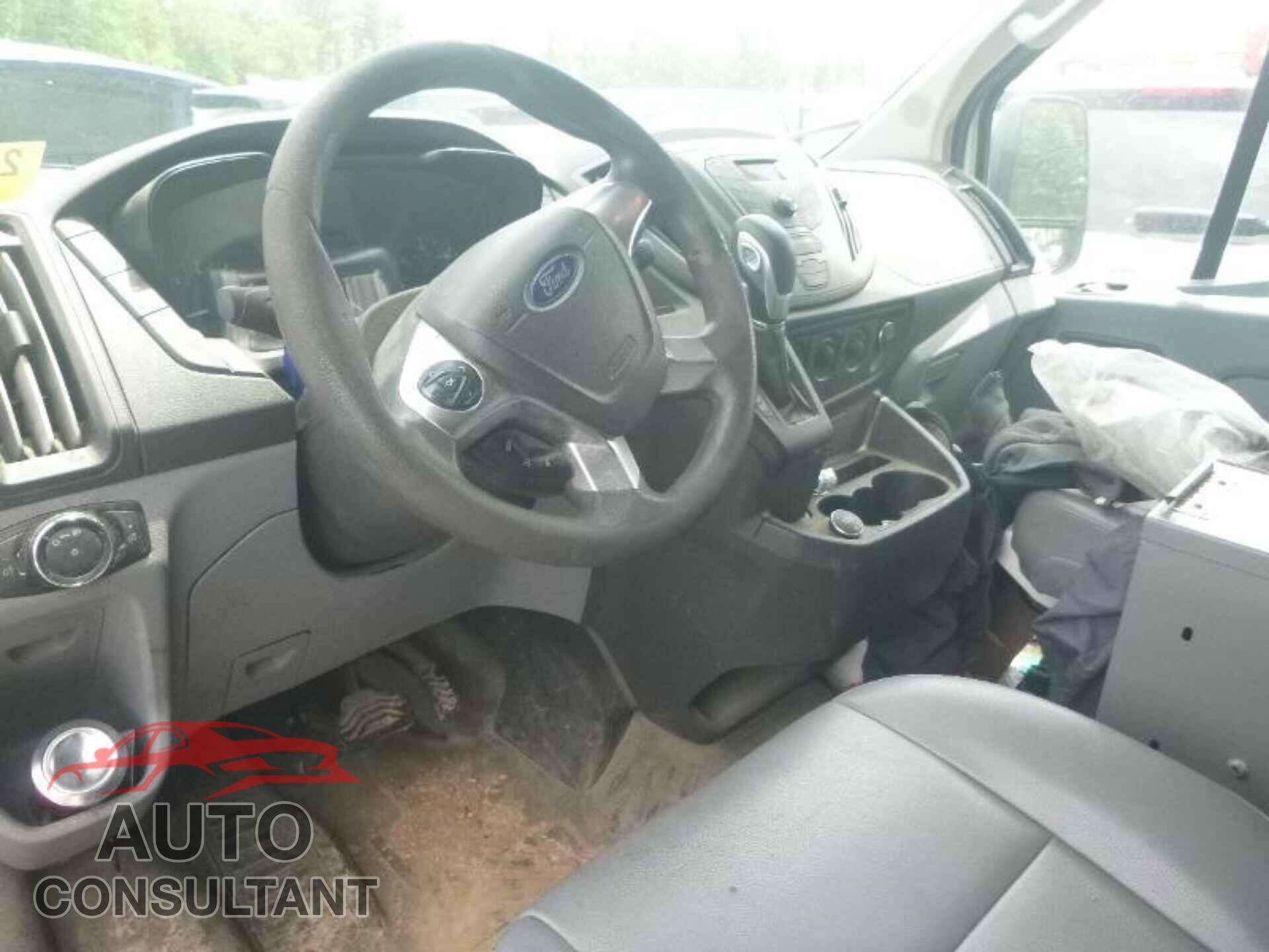 FORD TRANSIT 2017 - 1FTYR1CM8HKB08542