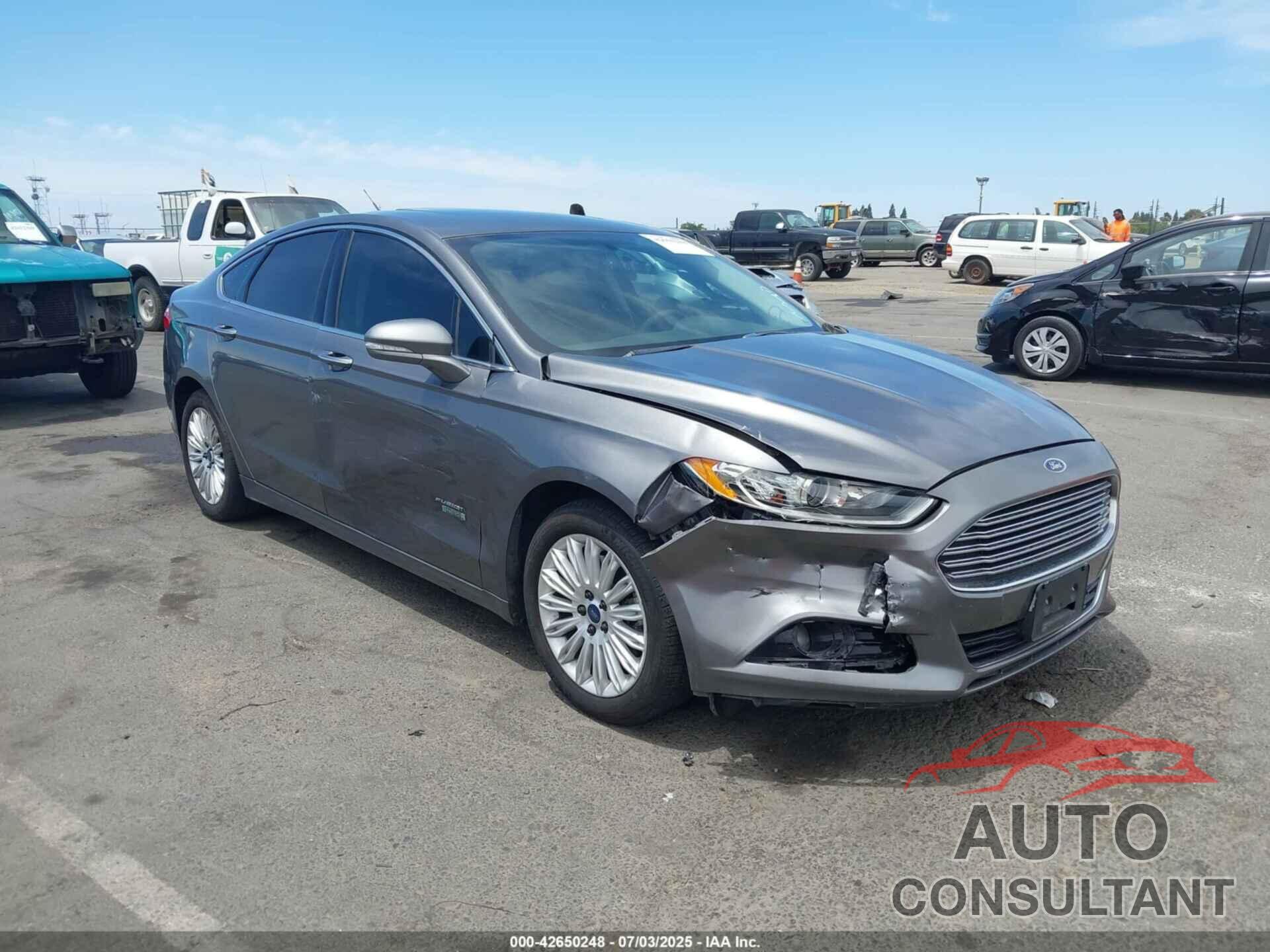 FORD FUSION ENERGI 2014 - 3FA6P0SU9ER337883