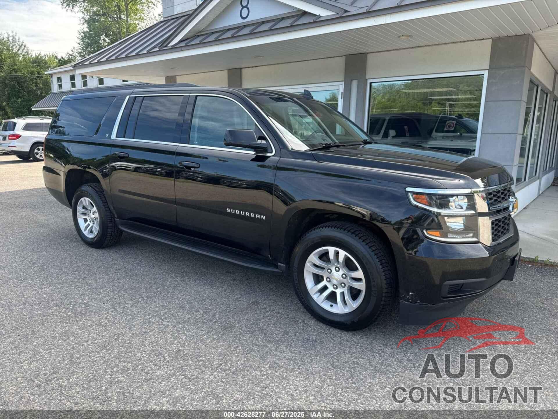 CHEVROLET SUBURBAN 2018 - 1GNSKHKC2JR110075