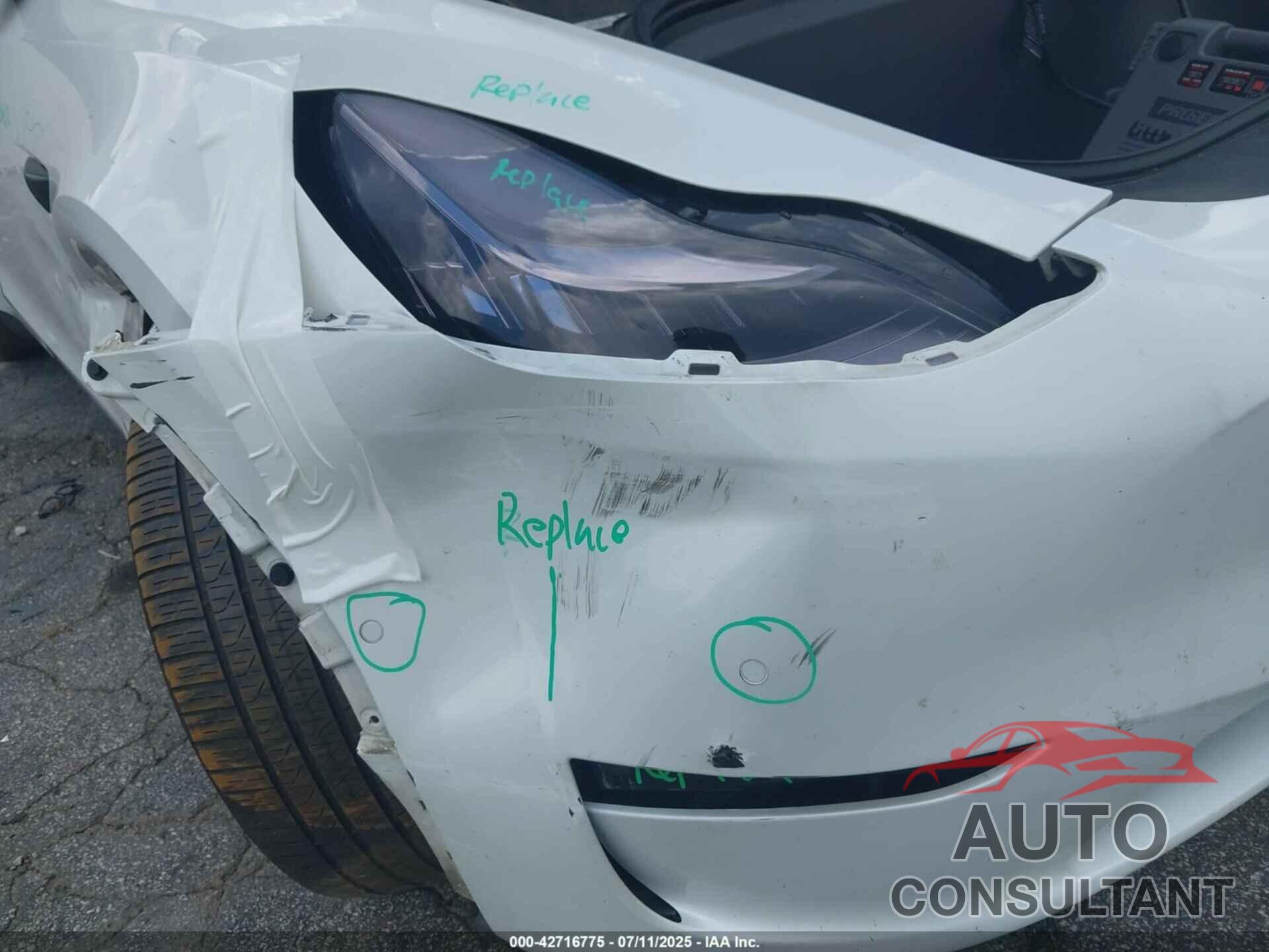 TESLA MODEL Y 2022 - 7SAYGDEE6NF364669