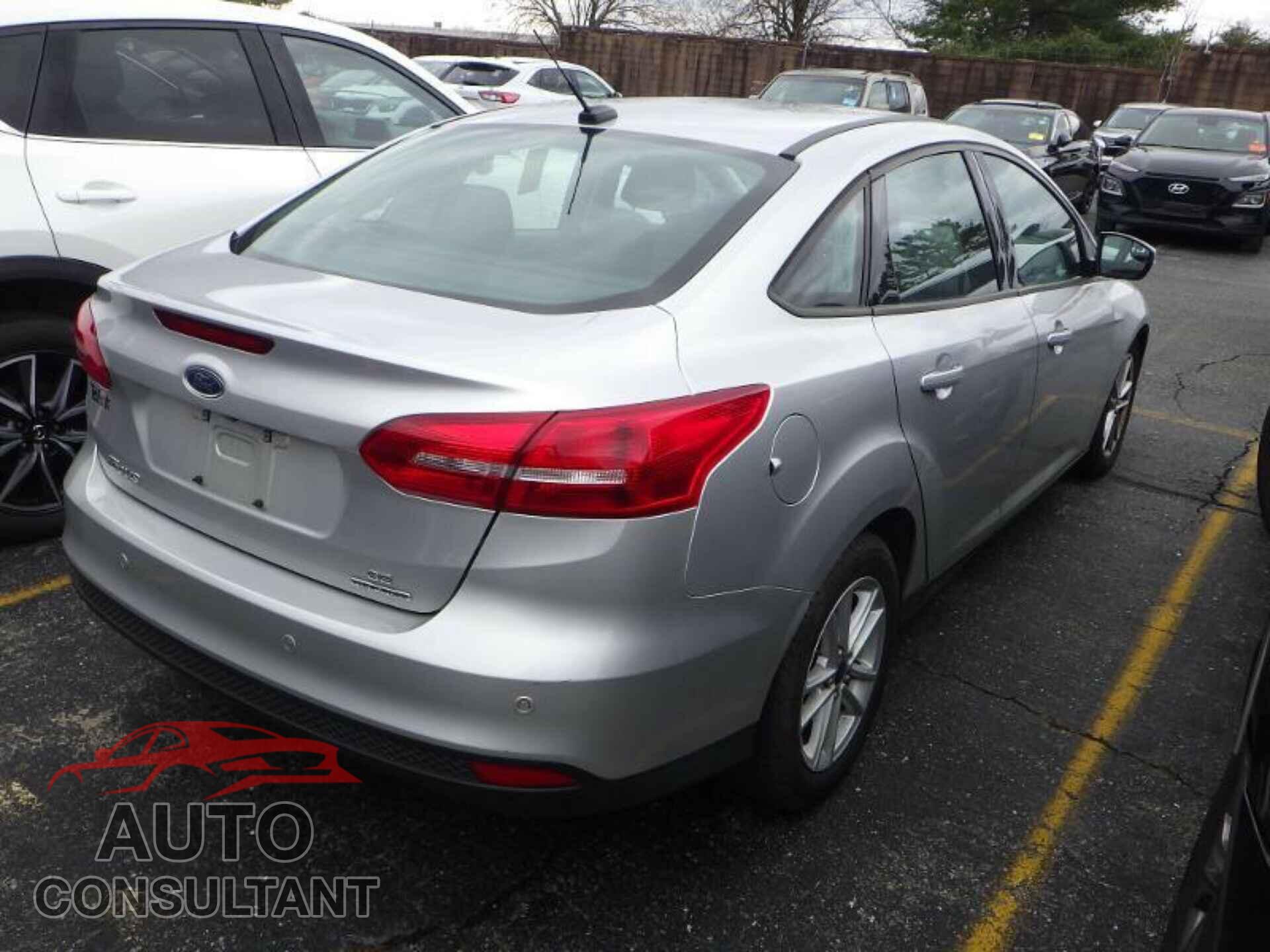 FORD FOCUS 2016 - 1FADP3F22GL207558