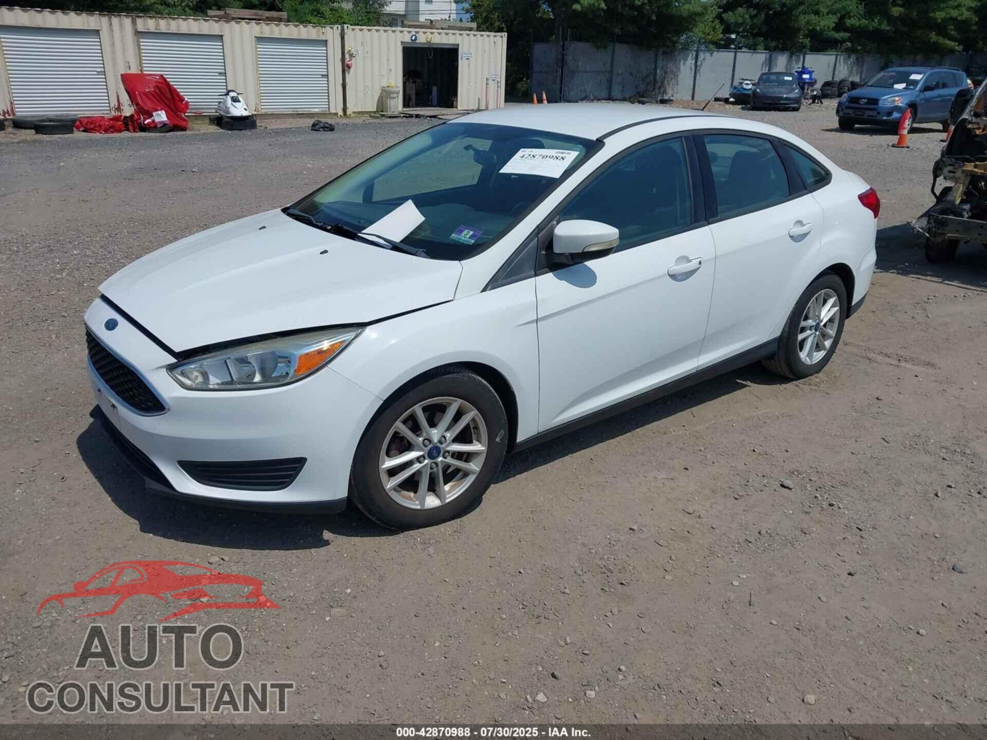 FORD FOCUS 2015 - 1FADP3F2XFL213977