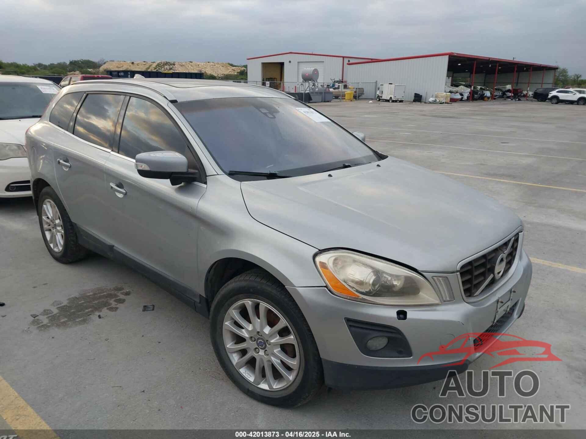 VOLVO XC60 2010 - YV4992DZ6A2067349