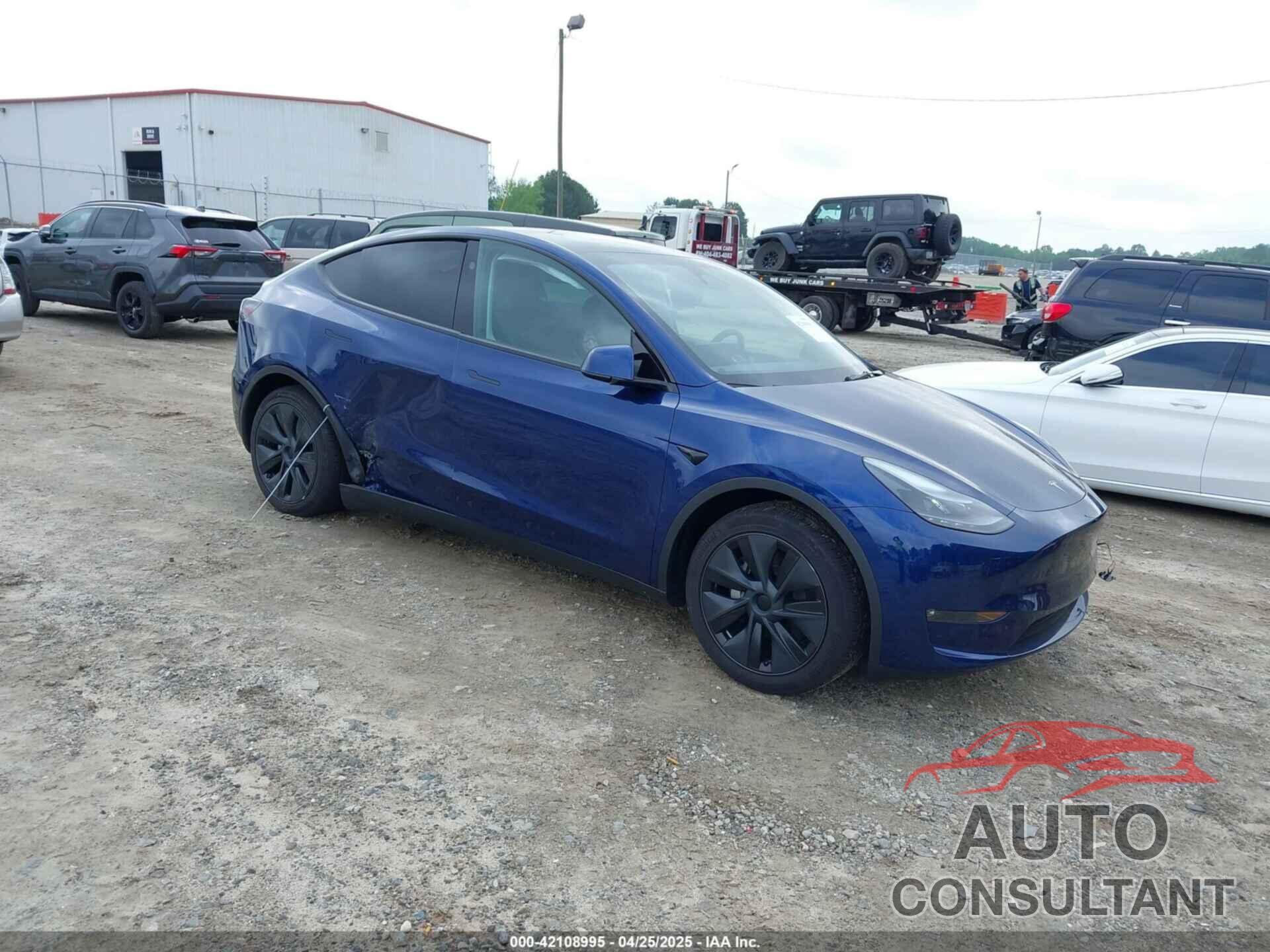 TESLA MODEL Y 2024 - 7SAYGAEE4RF161266
