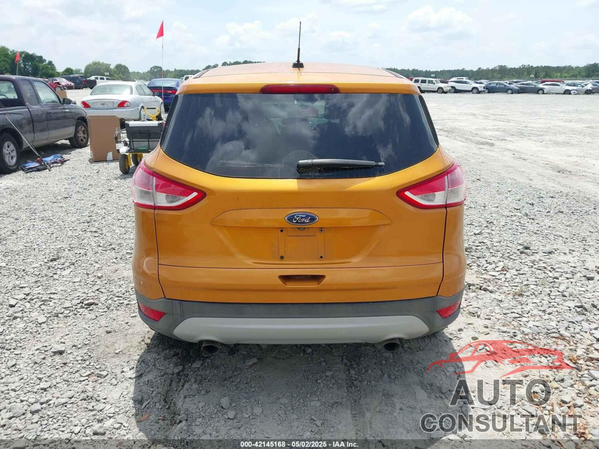FORD ESCAPE 2016 - 1FMCU9GX2GUC04385