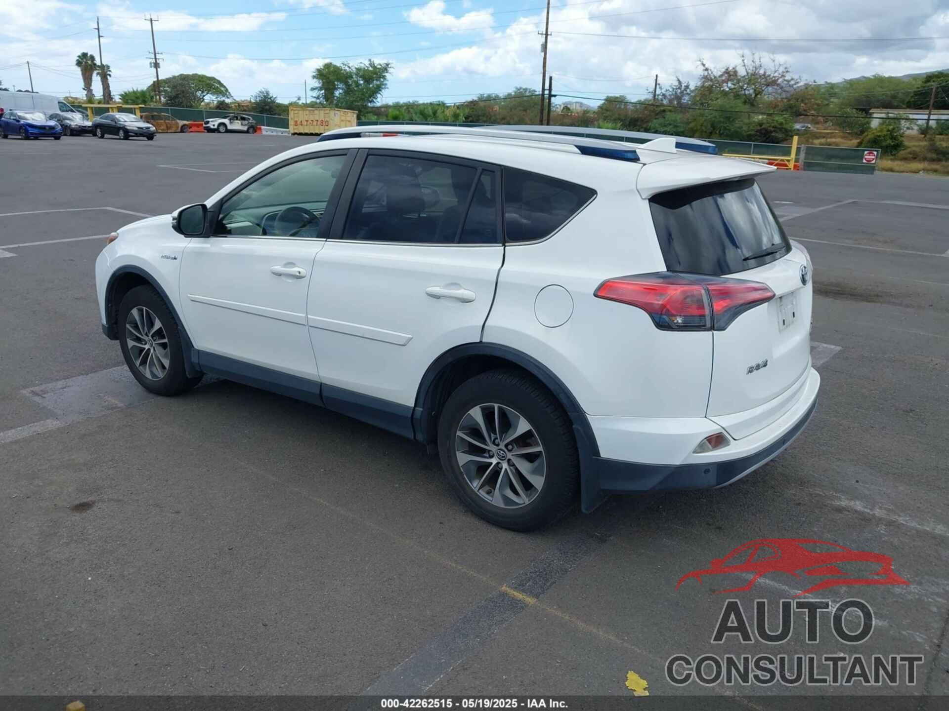 TOYOTA RAV4 HYBRID 2018 - JTMRJREV4JD212388
