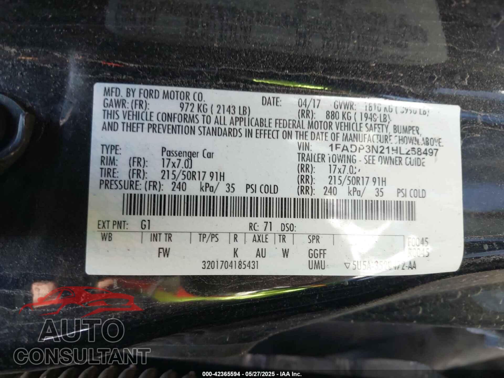 FORD FOCUS 2017 - 1FADP3N21HL268497