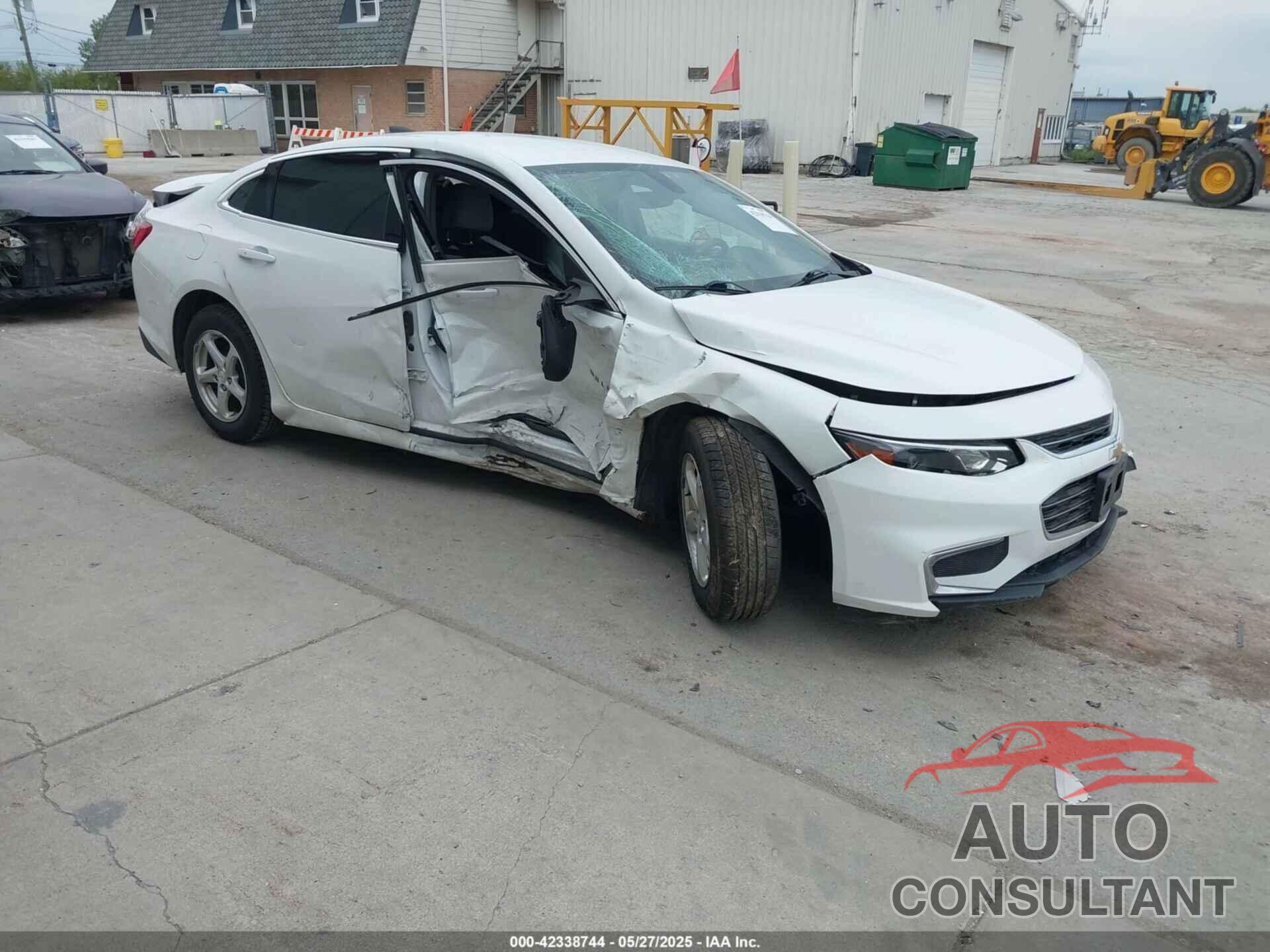 CHEVROLET MALIBU 2017 - 1G1ZB5ST4HF107771