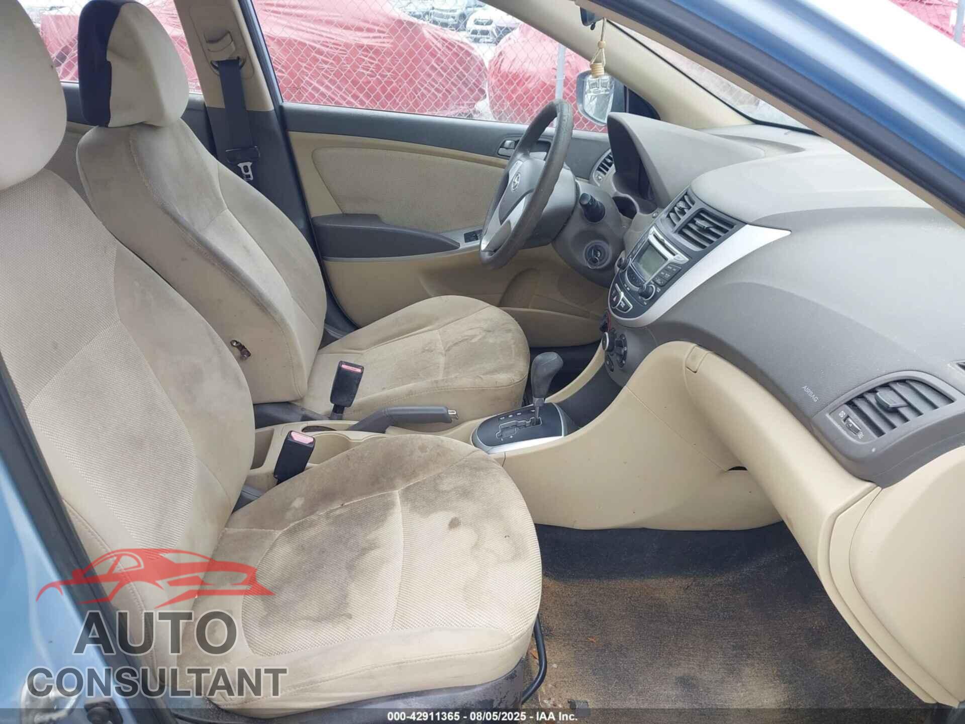 HYUNDAI ACCENT 2012 - KMHCT4AE8CU190824