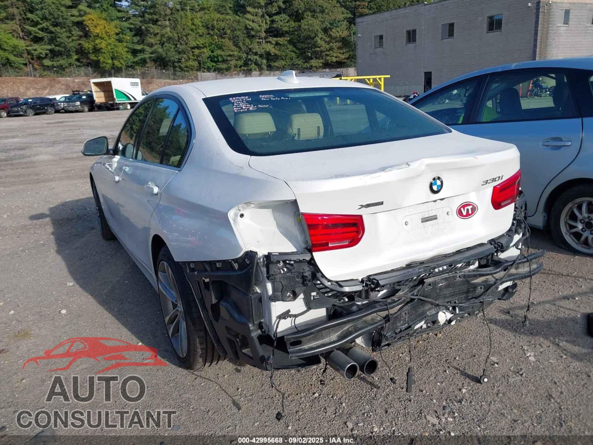 BMW 330I 2017 - WBA8D9G37HNU65768