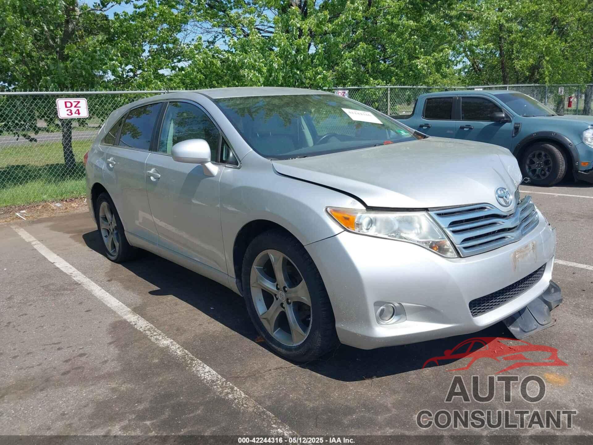 TOYOTA VENZA 2010 - 4T3ZK3BB4AU027331