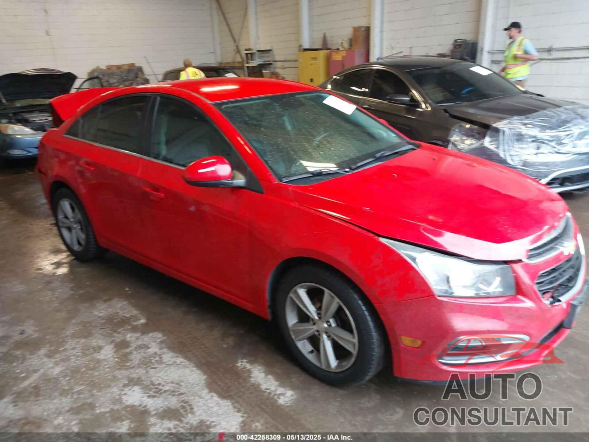 CHEVROLET CRUZE 2015 - 1G1PE5SB9F7192331