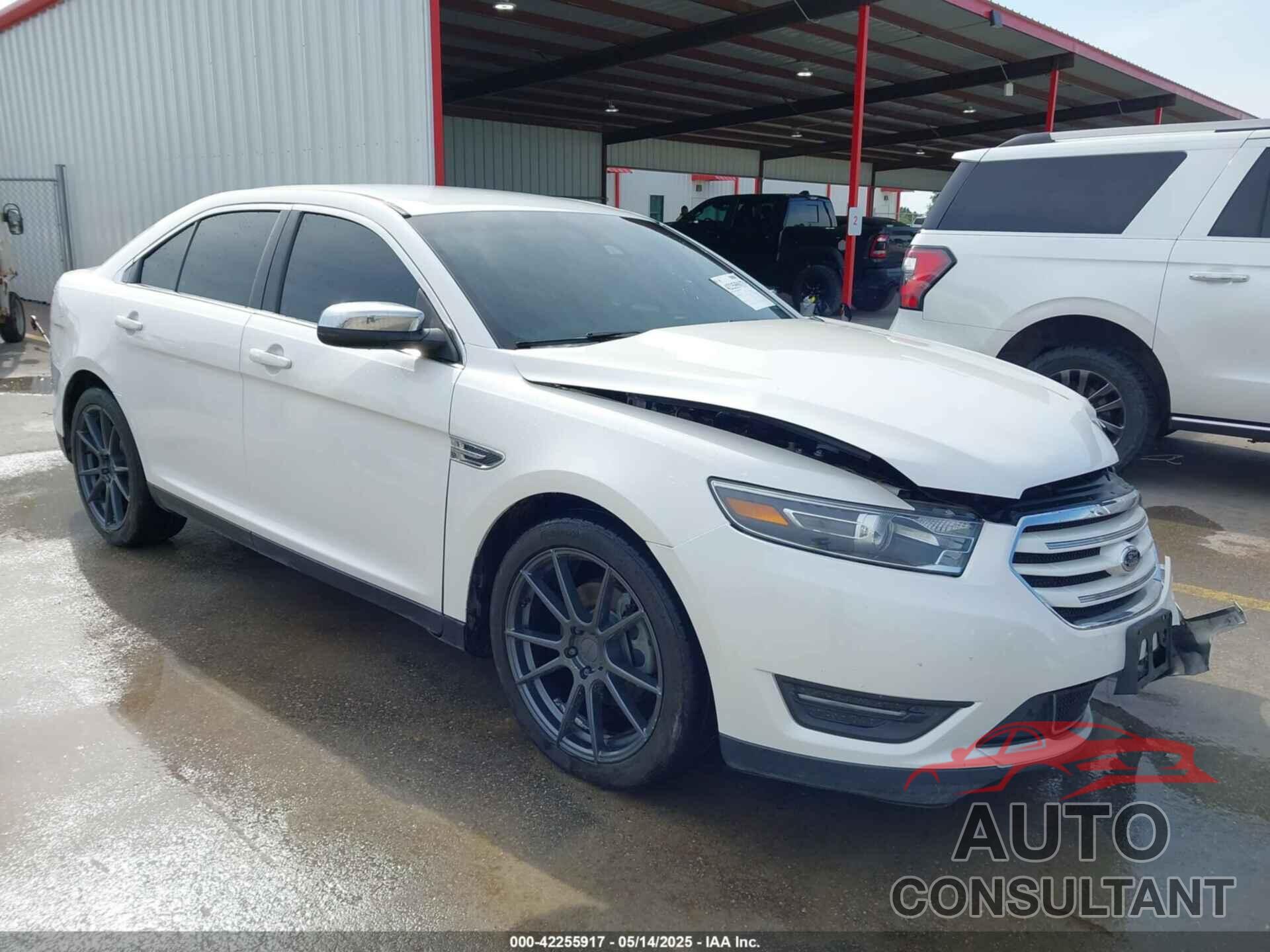 FORD TAURUS 2015 - 1FAHP2F83FG182936