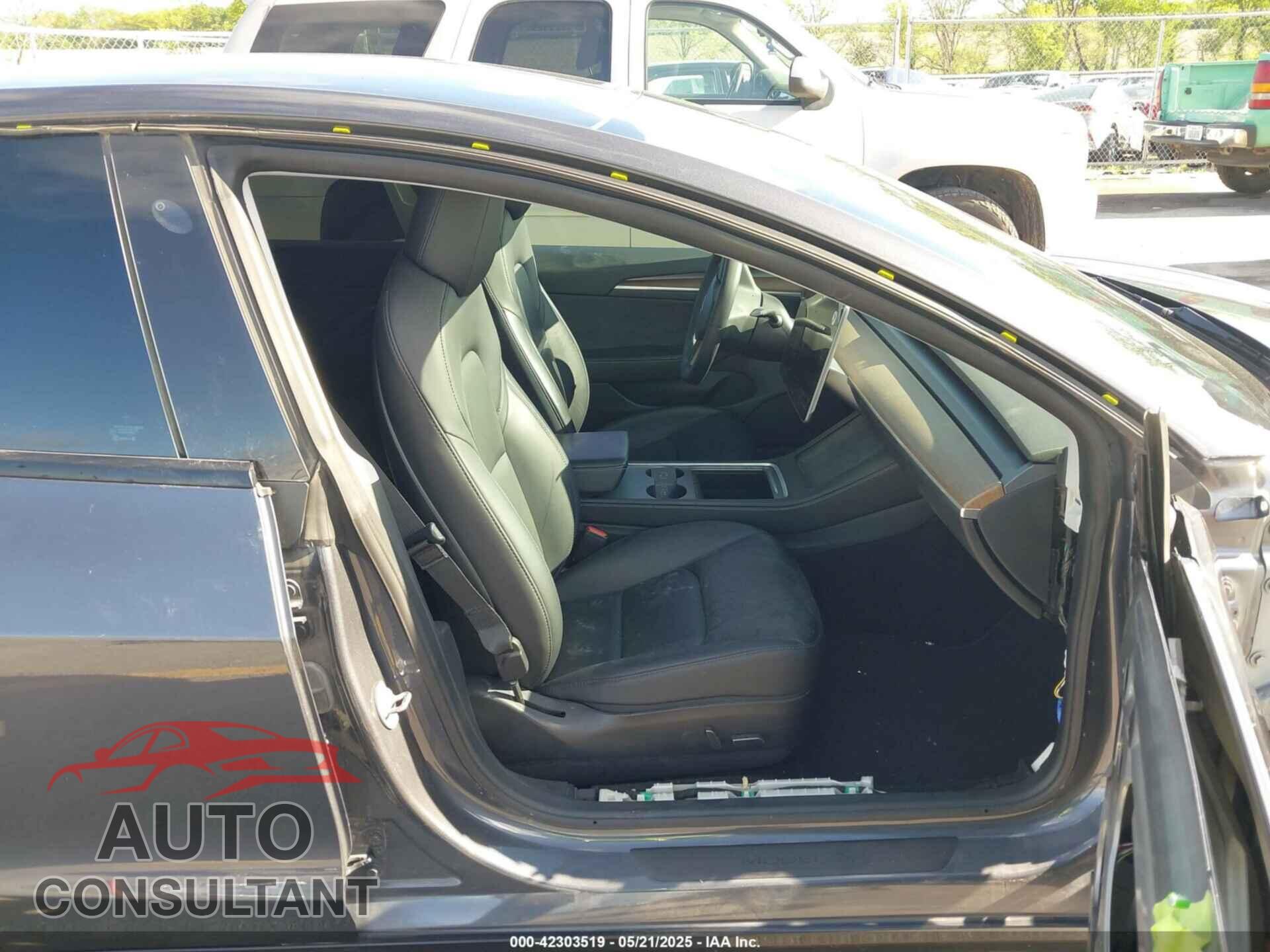 TESLA MODEL 3 2022 - 5YJ3E1EB2NF126562