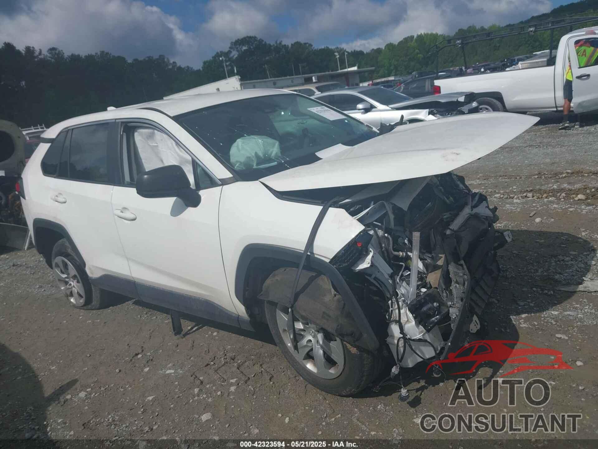 TOYOTA RAV4 2022 - 2T3H1RFV1NC182285