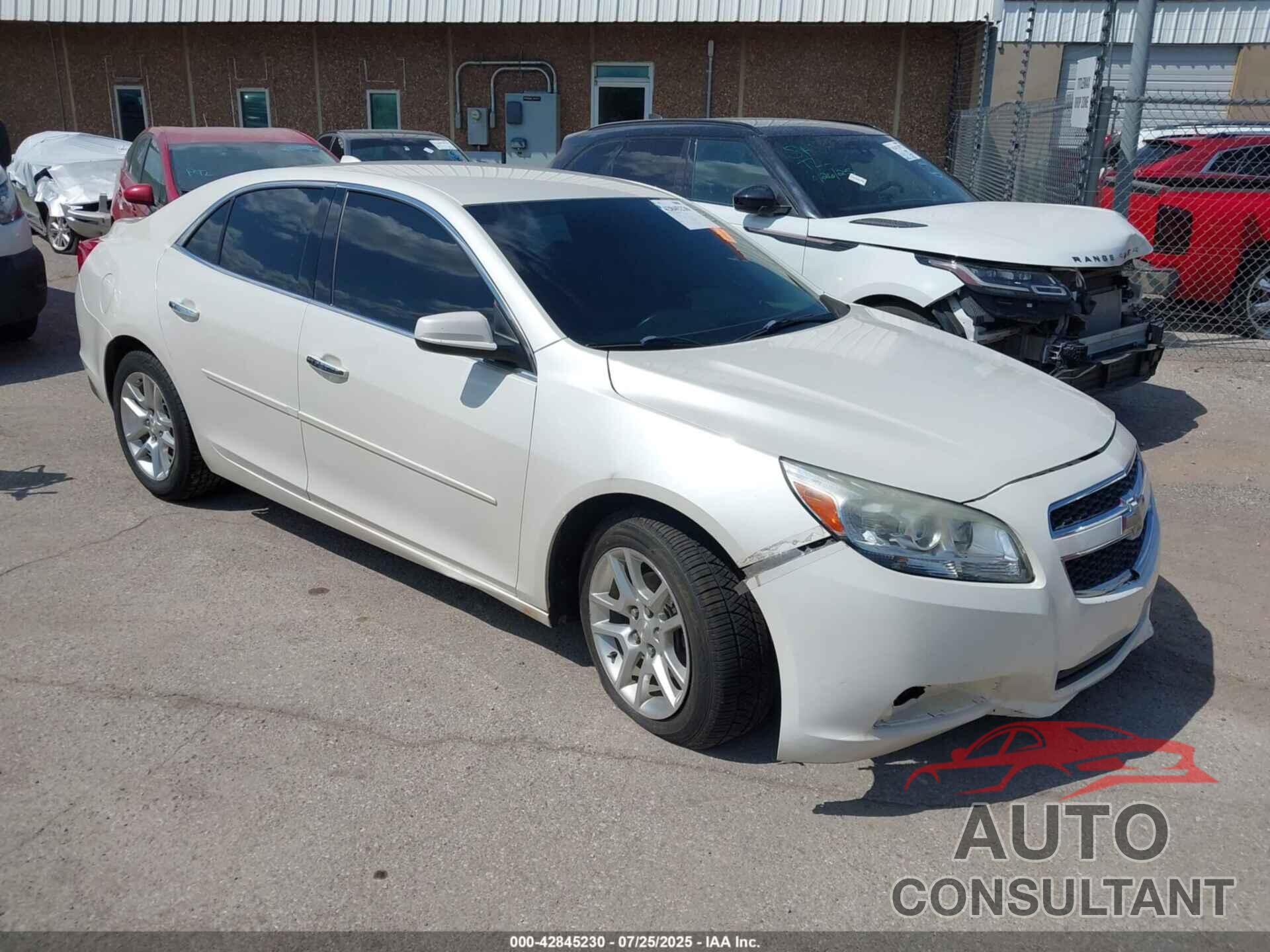 CHEVROLET MALIBU 2013 - 1G11D5SR5DF328723