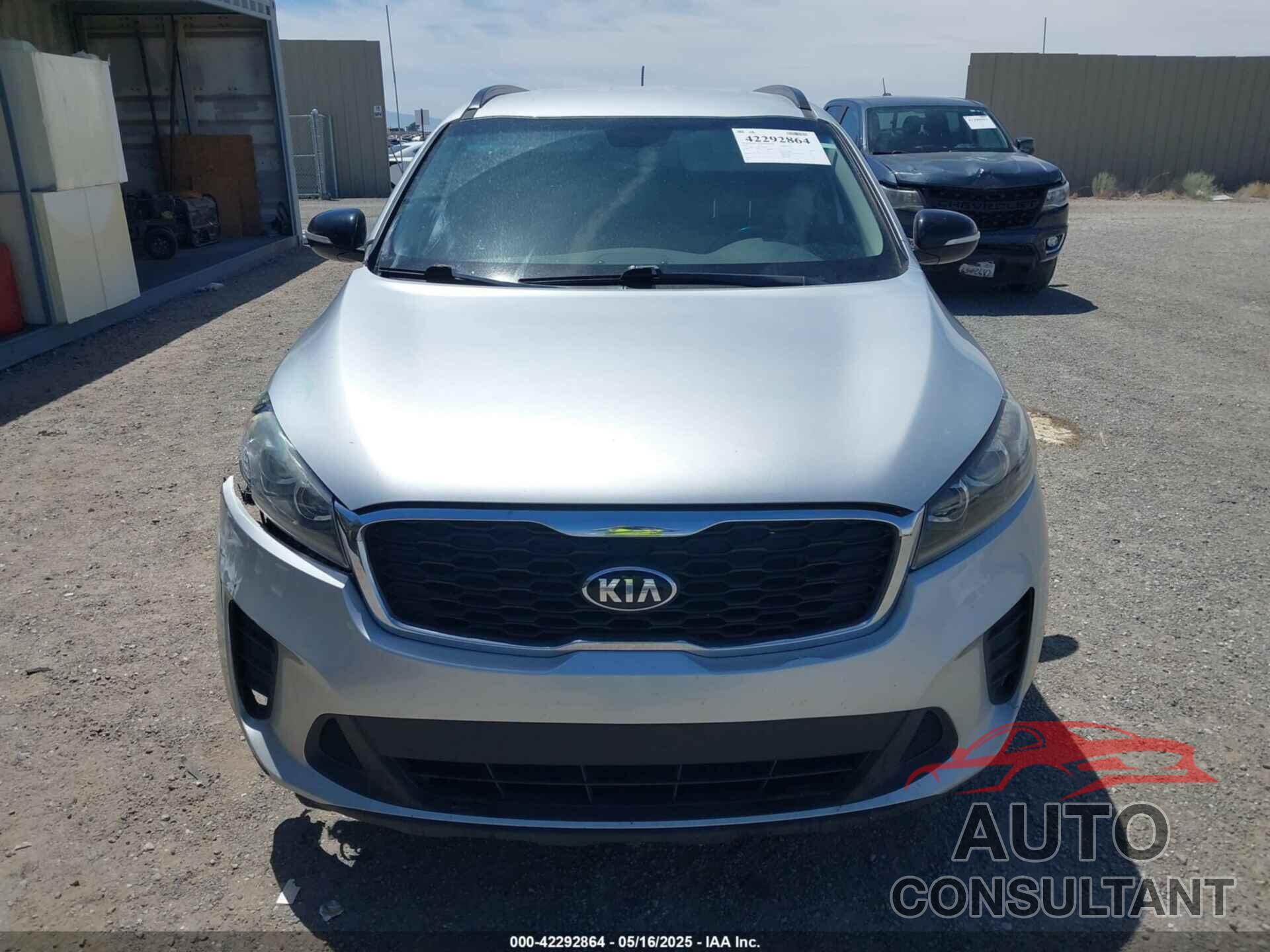 KIA SORENTO 2019 - 5XYPG4A51KG596857