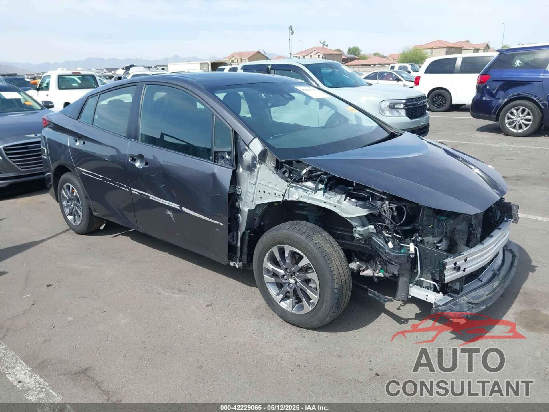 TOYOTA PRIUS 2020 - JTDKARFU2L3116050