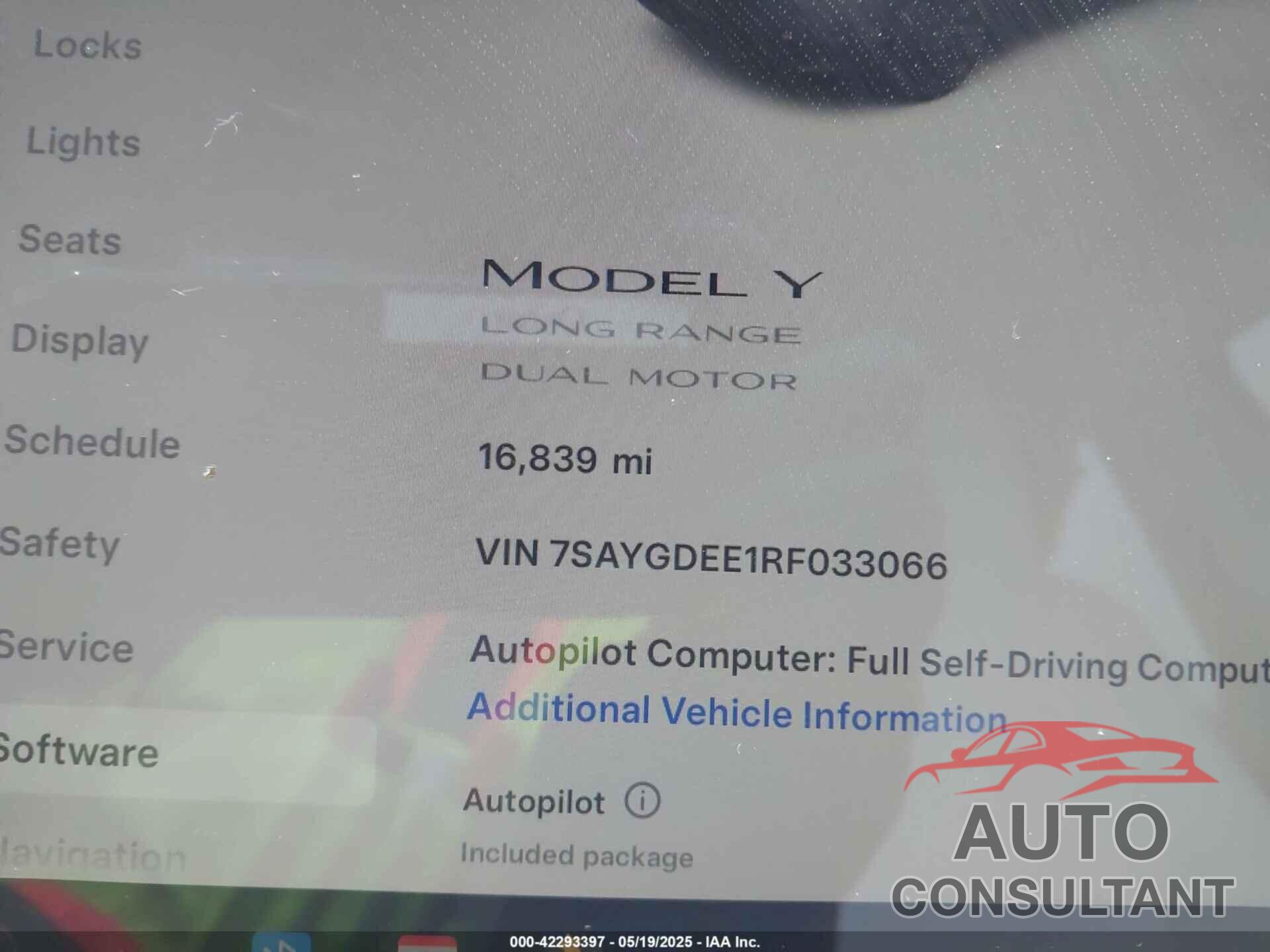 TESLA MODEL Y 2024 - 7SAYGDEE1RF033066
