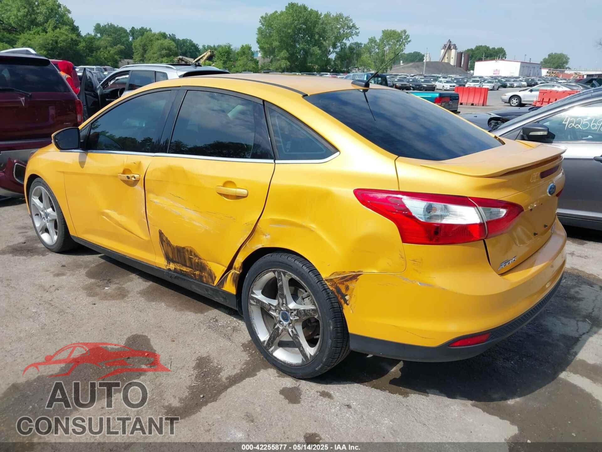 FORD FOCUS 2012 - 1FAHP3J25CL450803
