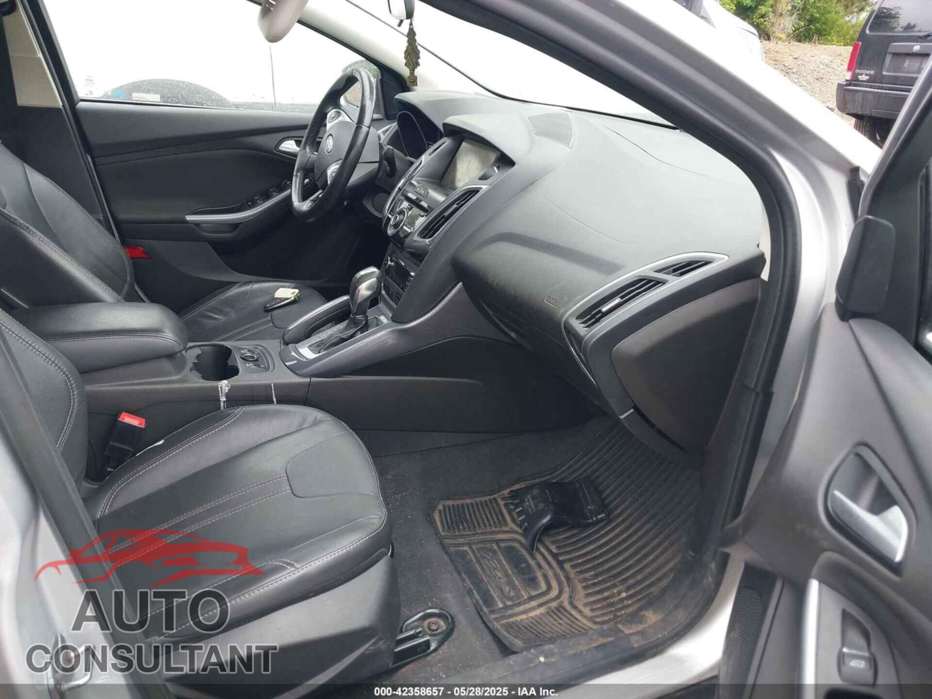 FORD FOCUS 2013 - 1FADP3J20DL379672