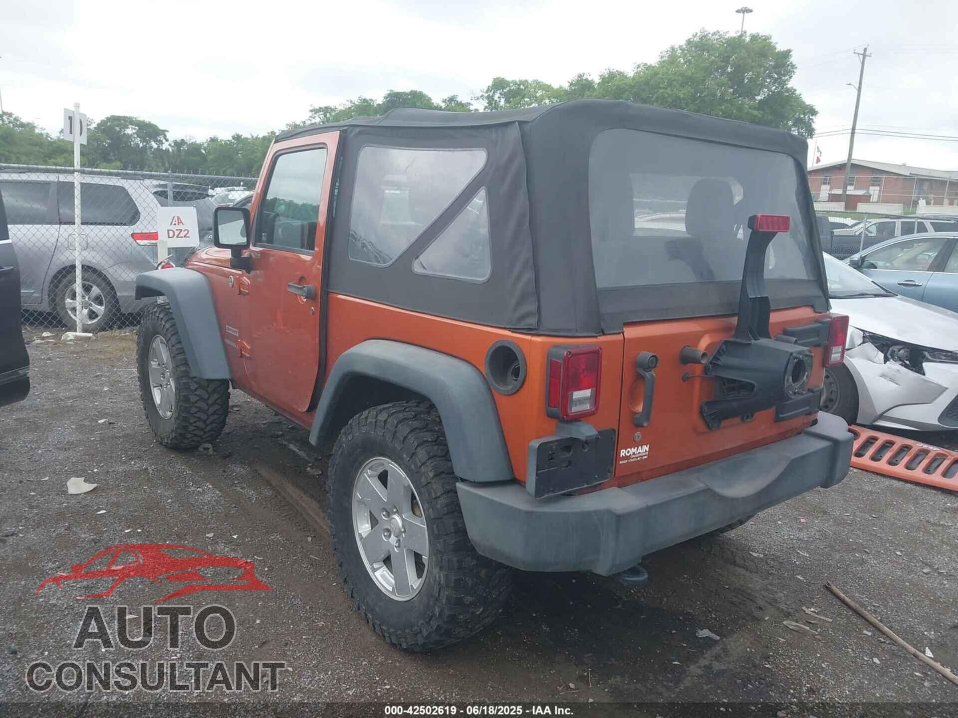 JEEP WRANGLER 2011 - 1J4AA2D12BL545368