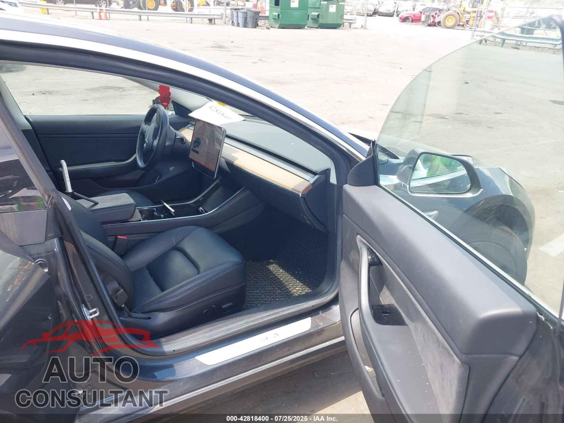 TESLA MODEL 3 2019 - 5YJ3E1EA9KF411245