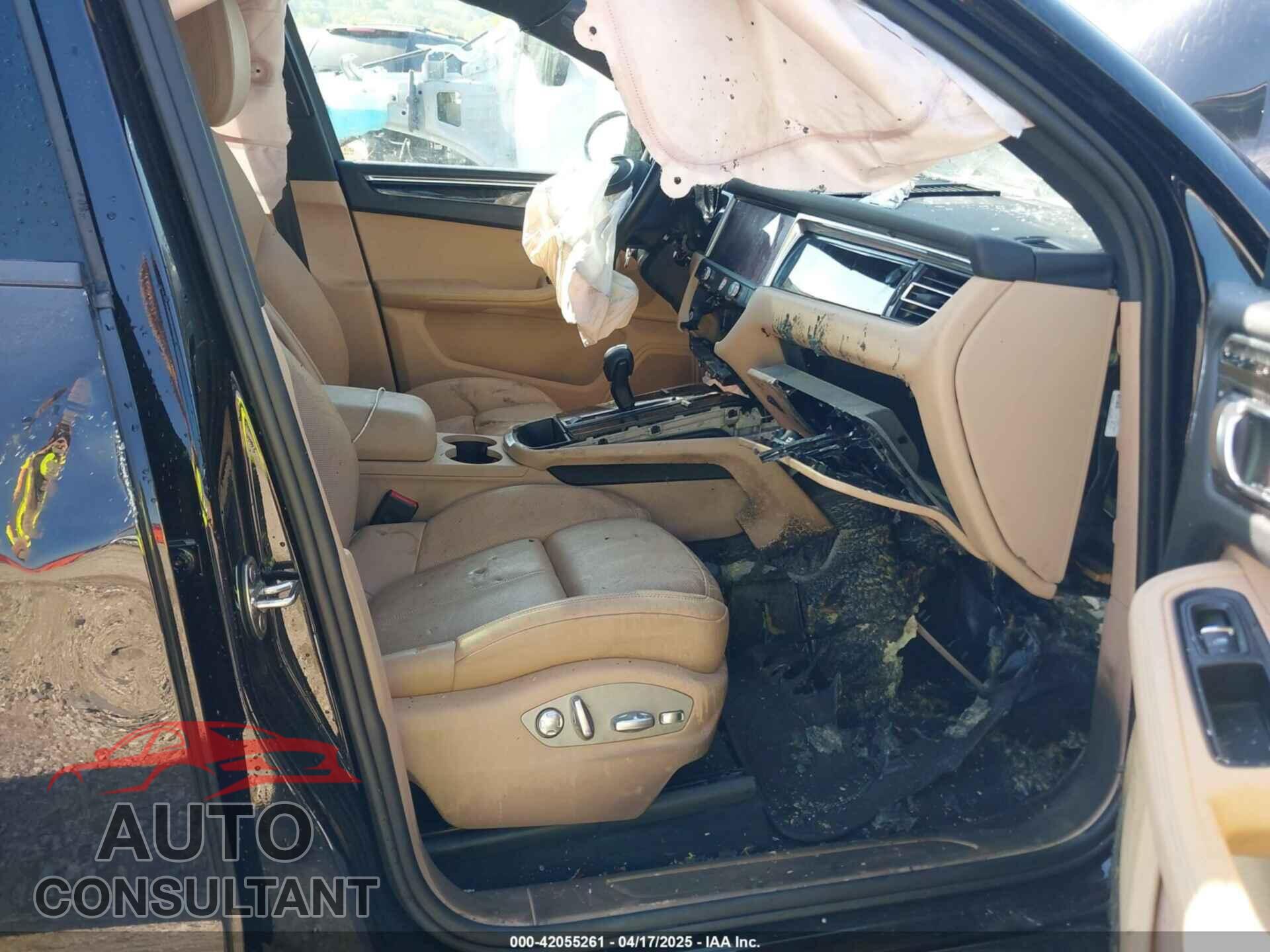 PORSCHE MACAN 2024 - WP1AA2A52RLB13871