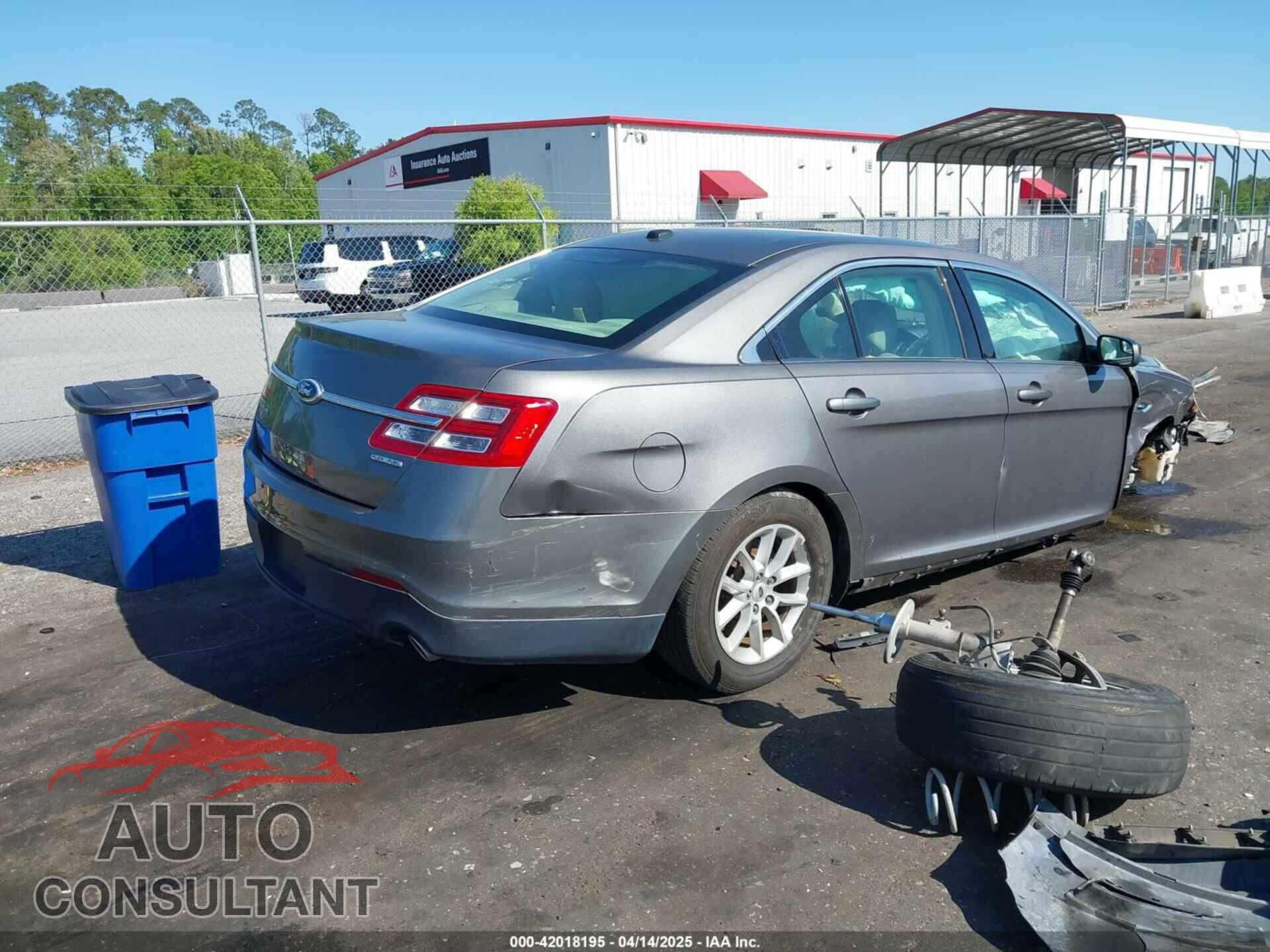 FORD TAURUS 2013 - 1FAHP2D82DG152360
