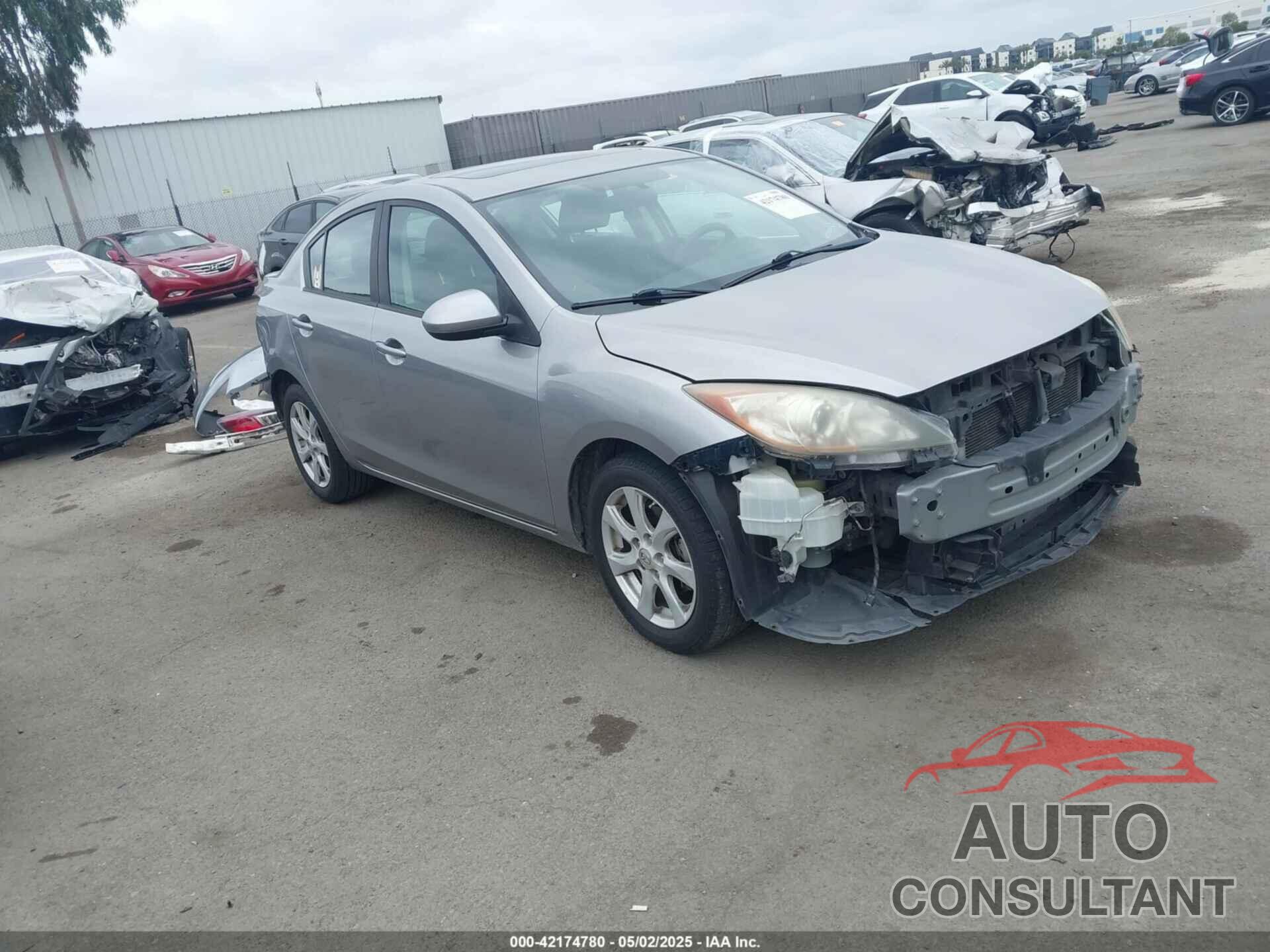 MAZDA MAZDA3 2011 - JM1BL1VG1B1385836