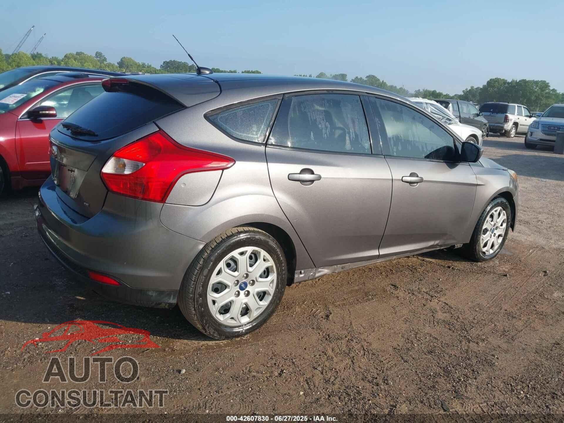 FORD FOCUS 2012 - 1FAHP3K29CL147103