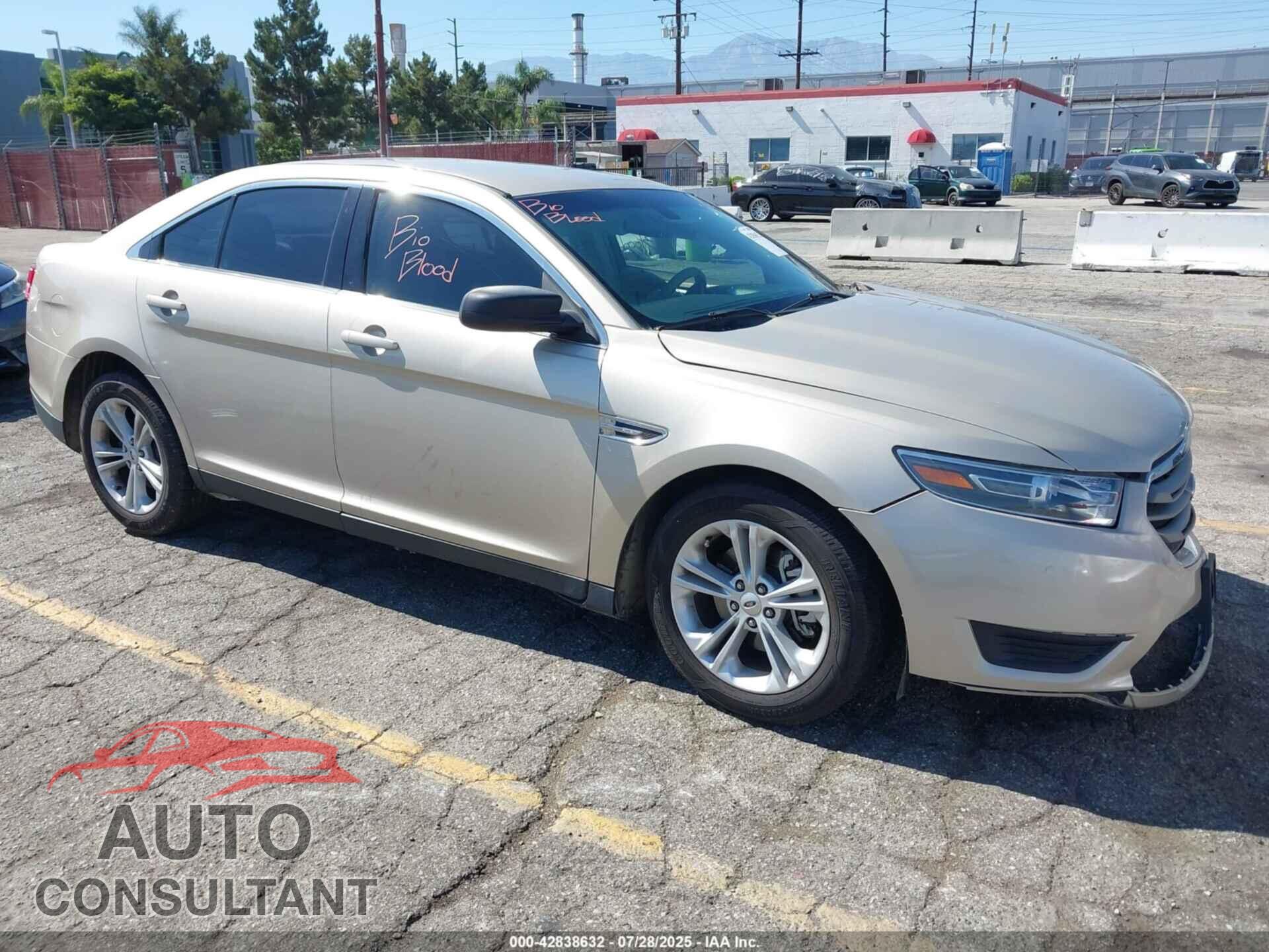 FORD TAURUS 2017 - 1FAHP2D88HG137724
