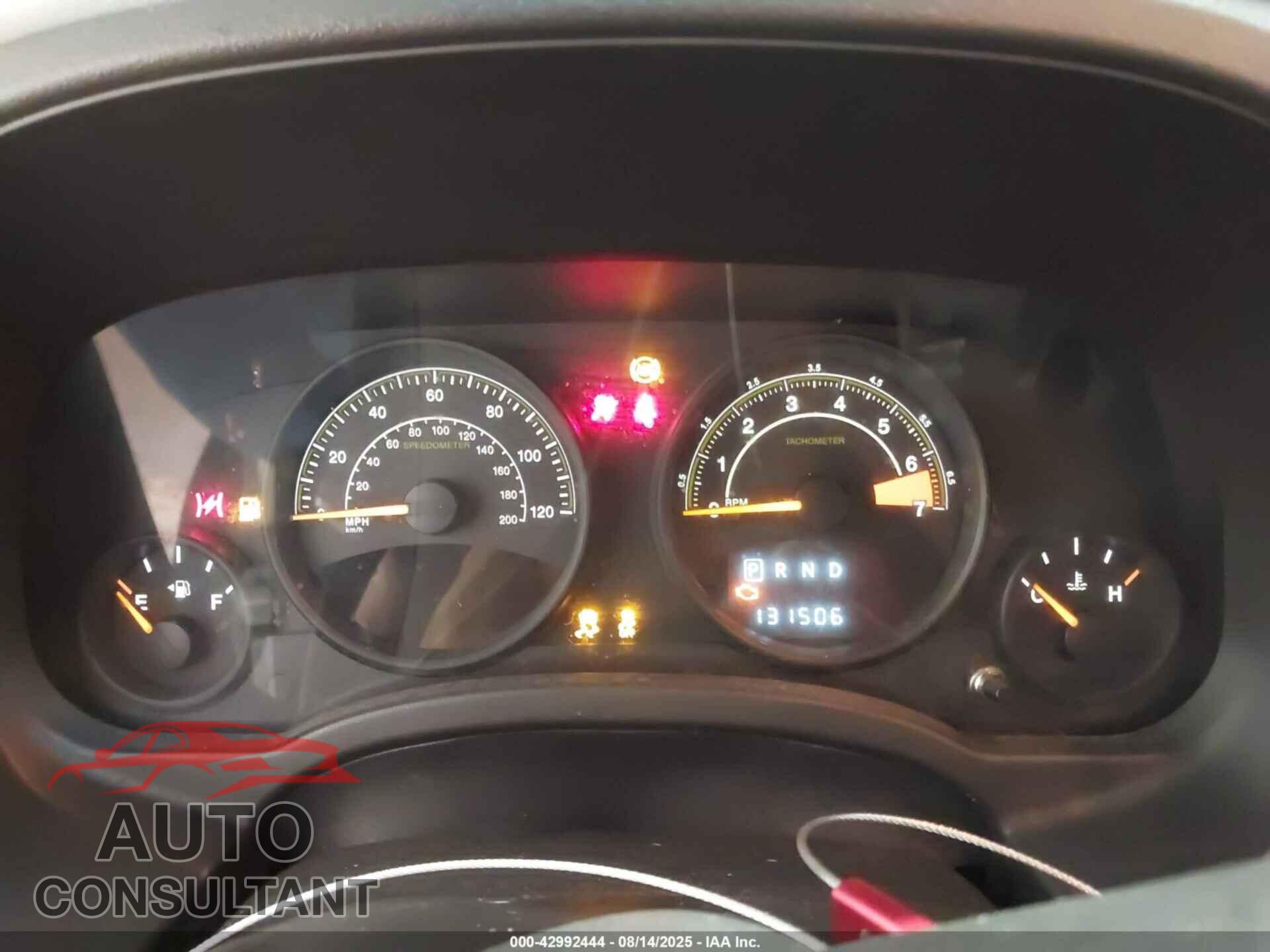 JEEP COMPASS 2014 - 1C4NJDBB0ED927007
