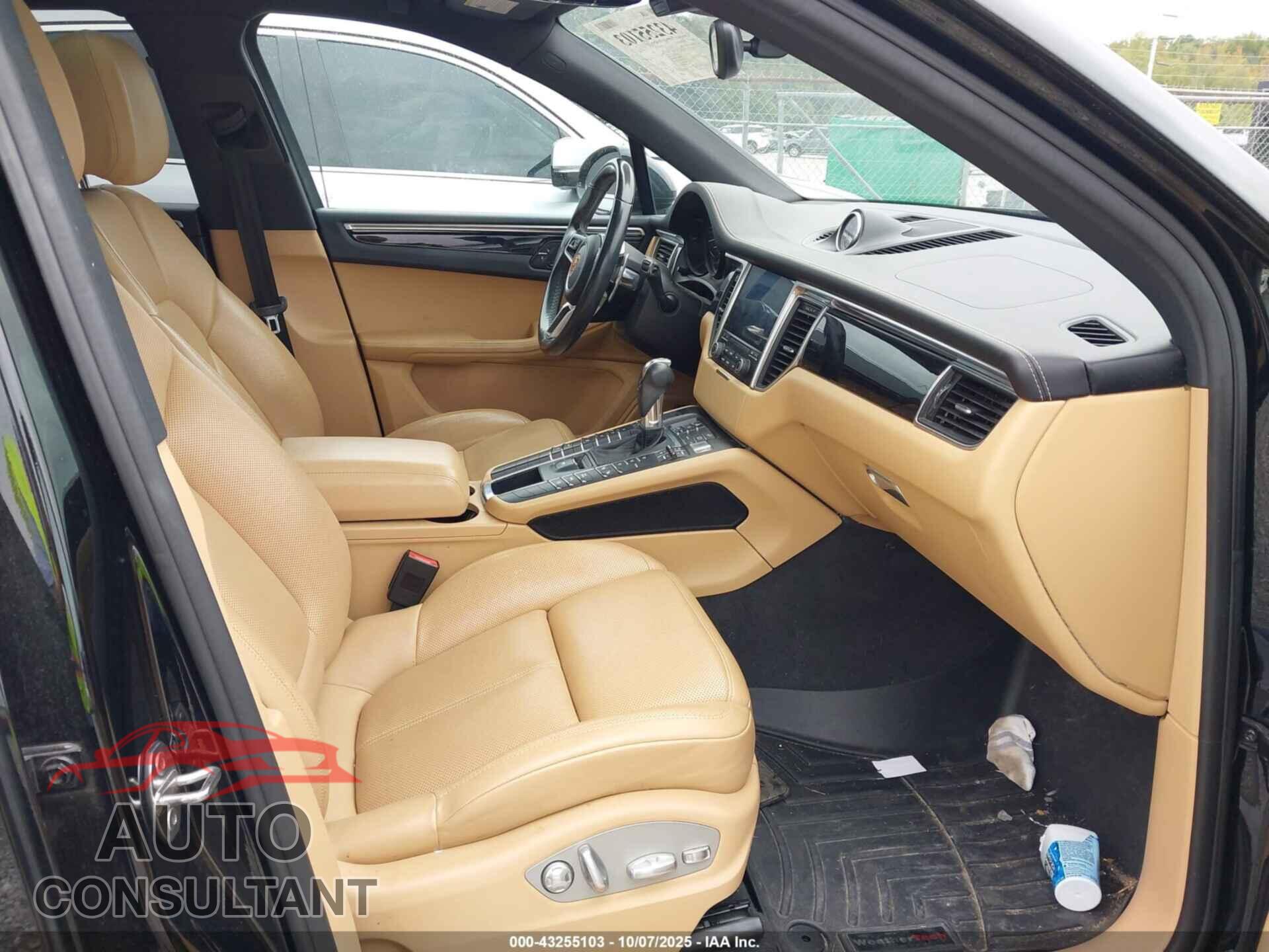 PORSCHE MACAN 2018 - WP1AA2A59JLB14181