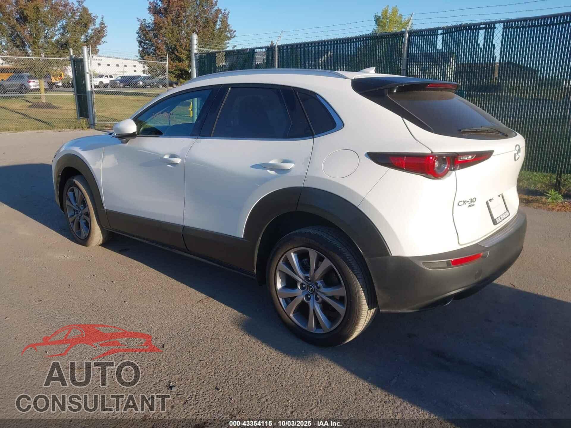MAZDA CX-30 2023 - 3MVDMBDM0PM572111
