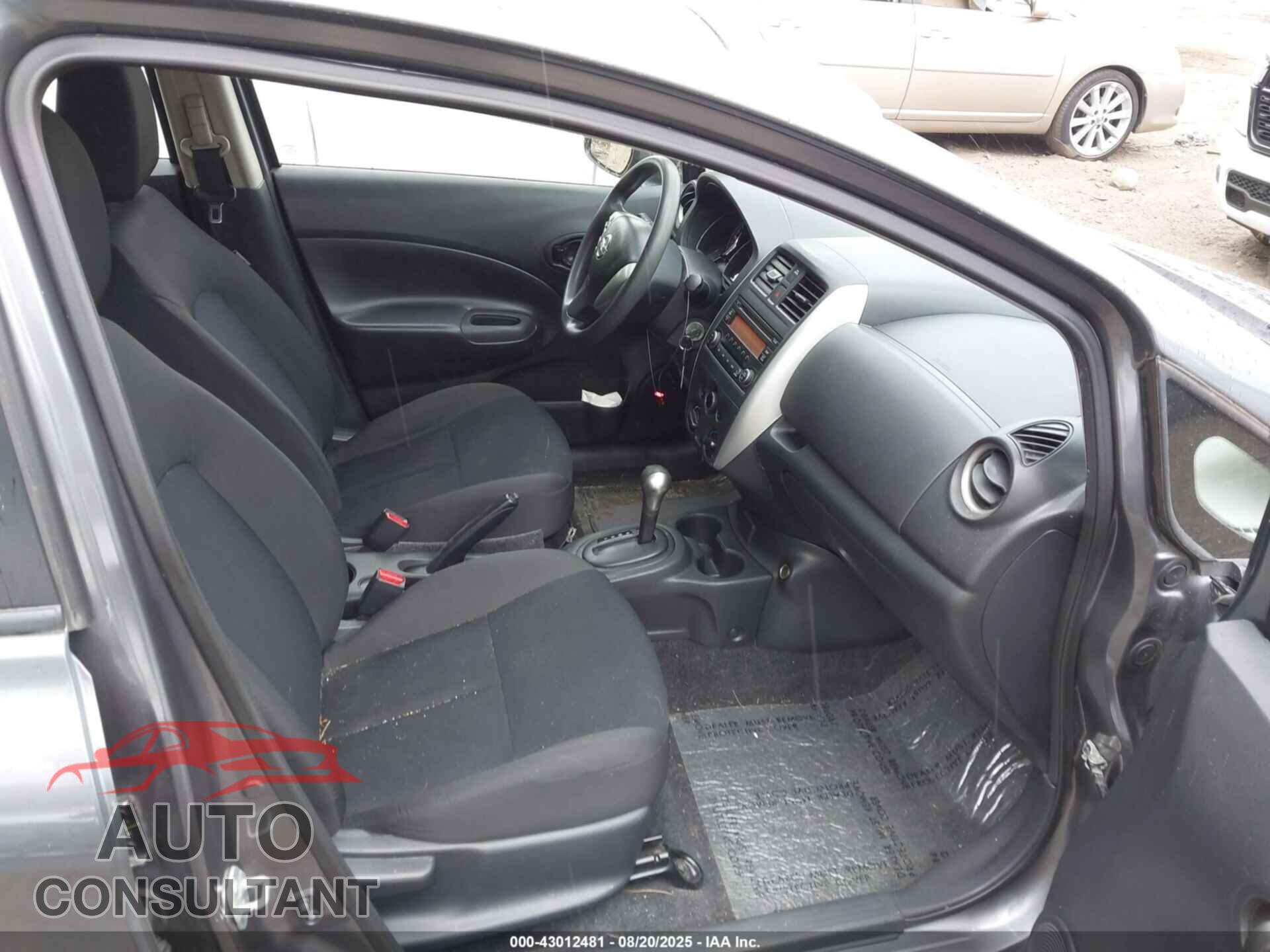 NISSAN VERSA NOTE 2017 - 3N1CE2CP3HL373912