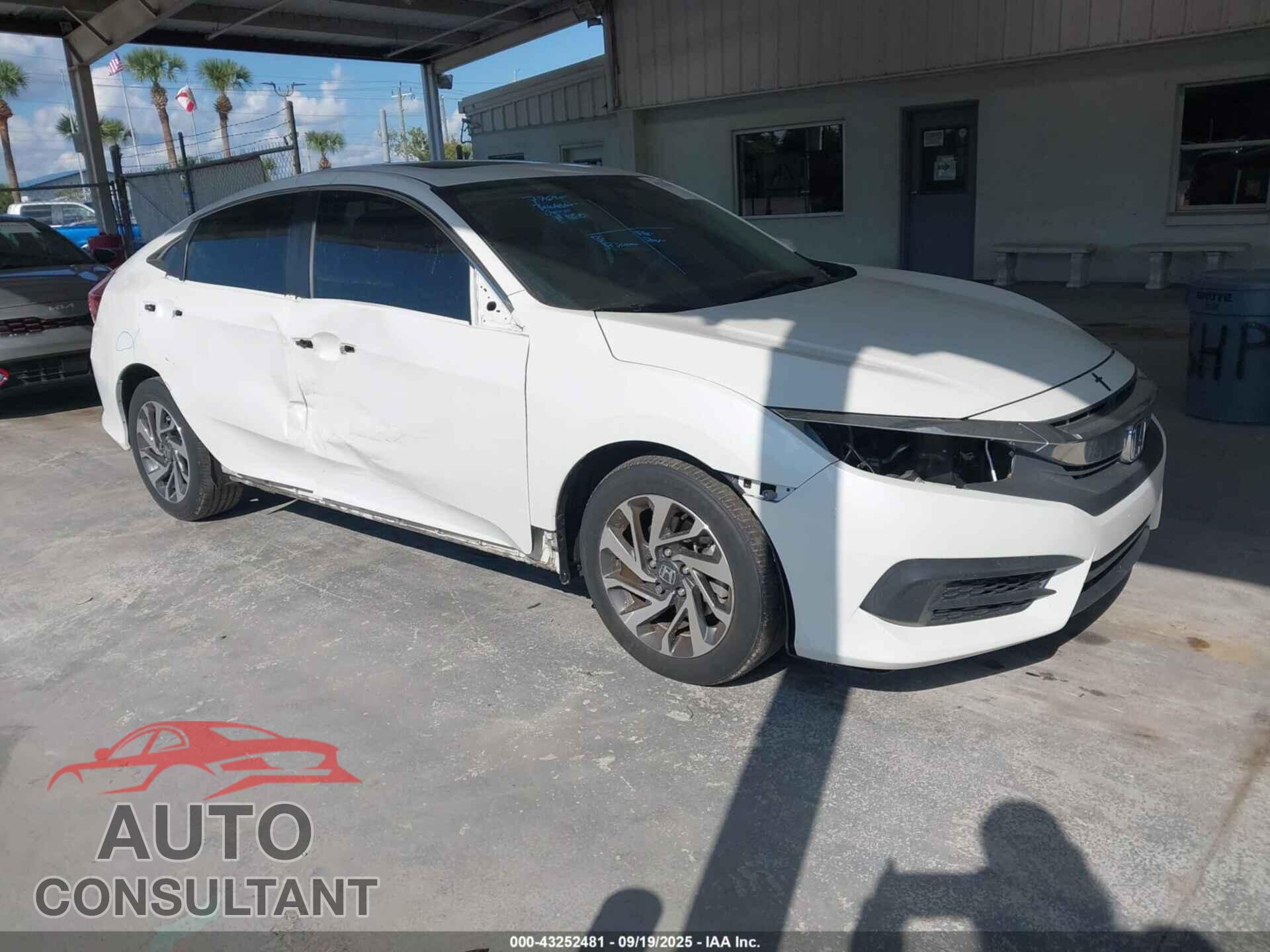 HONDA CIVIC 2017 - 19XFC2F75HE066239