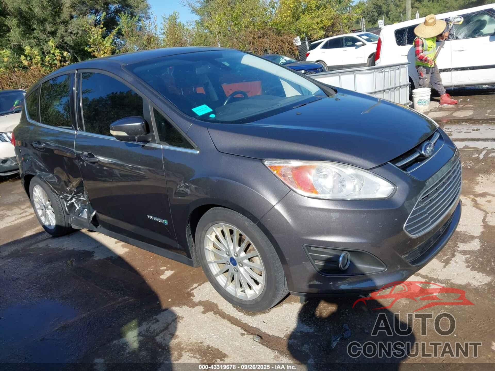 FORD C-MAX HYBRID 2015 - 1FADP5BU6FL114902